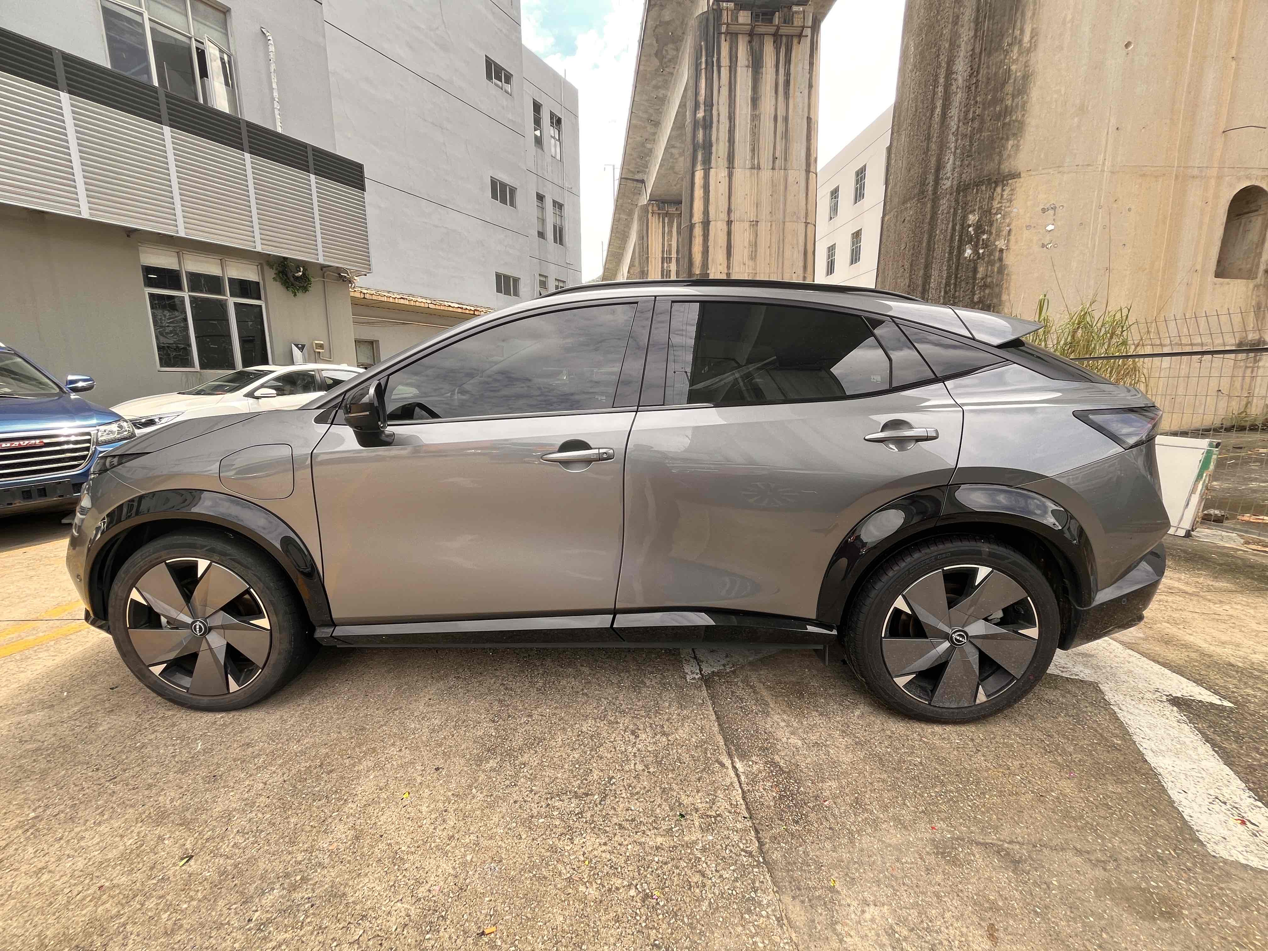 日产 ARIYA艾睿雅 2022 汽车图片 #8