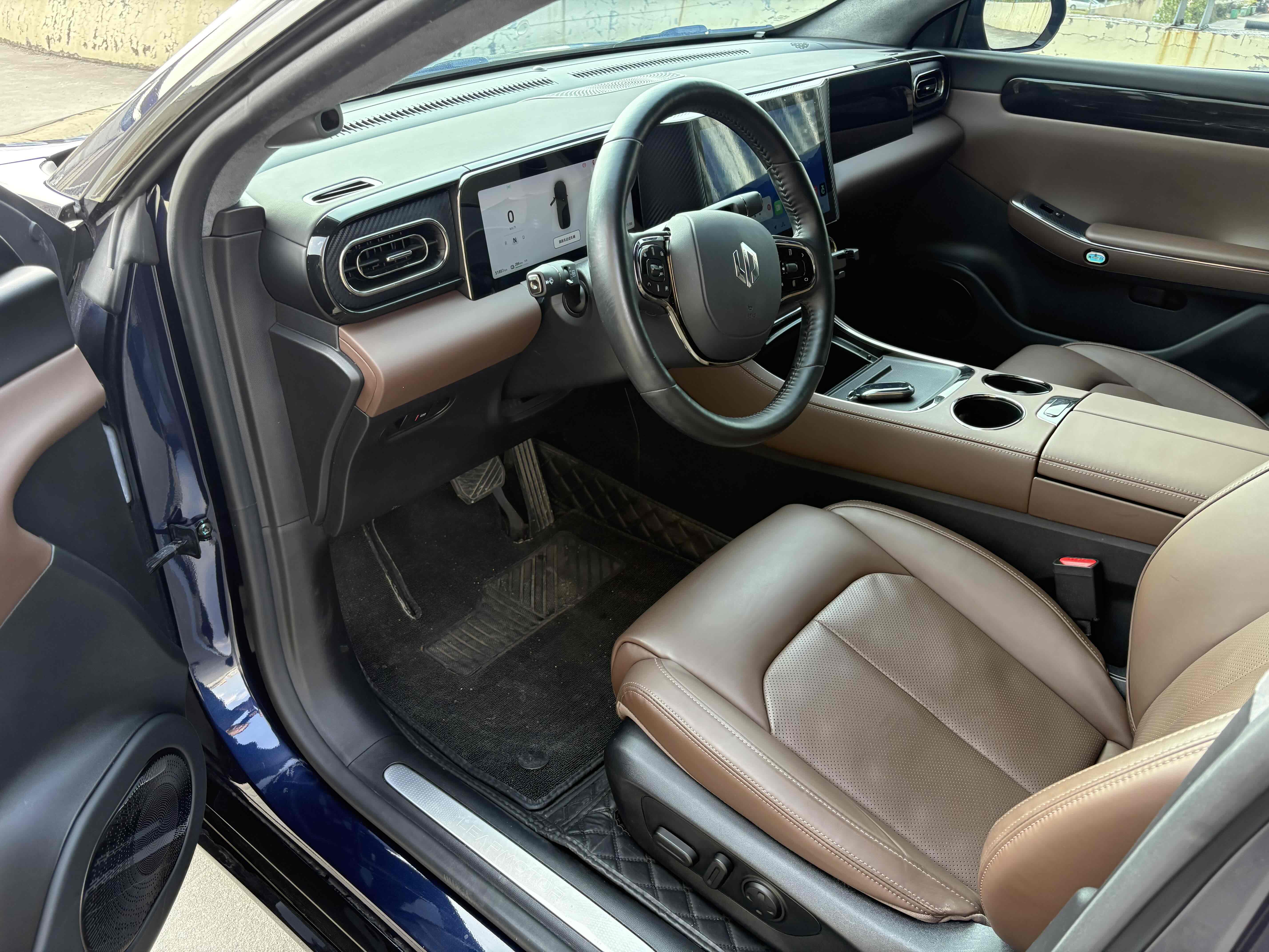 零跑汽车 零跑C01 2022 汽车图片 #8