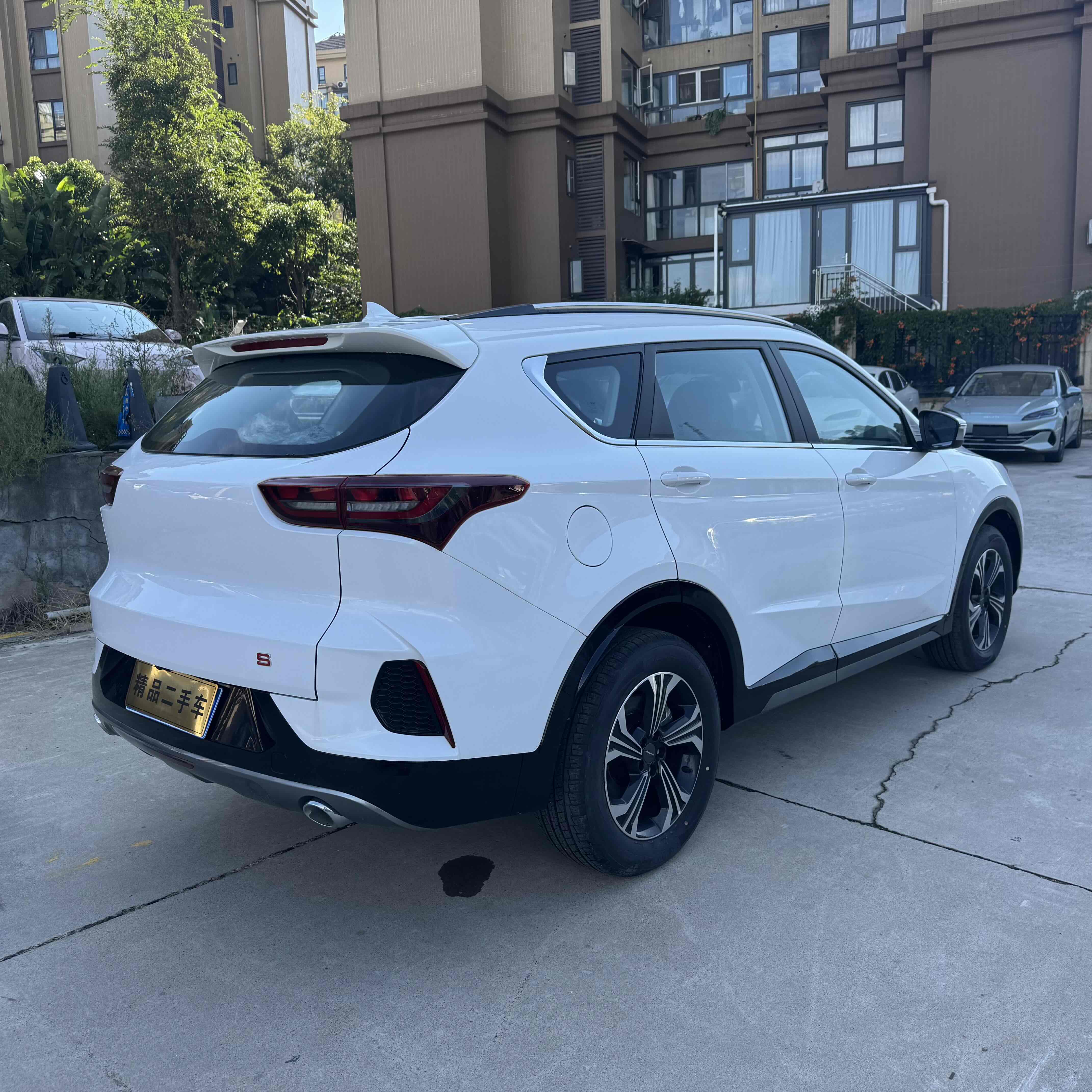 Soueast DX8 S 2023 #8 Soueast DX8 S 2023 car image #8