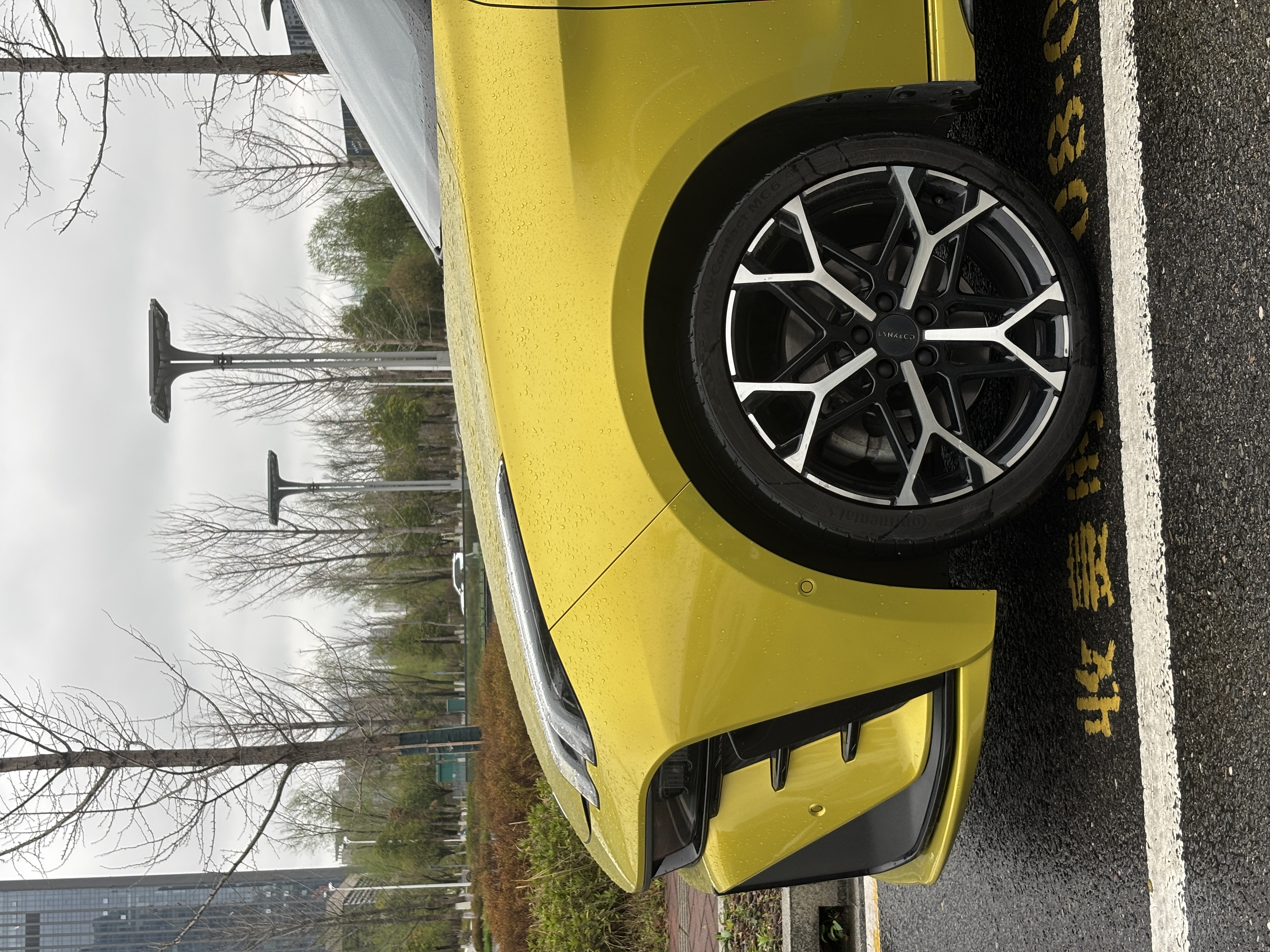 Lynk & Co 03 2023 car image #8