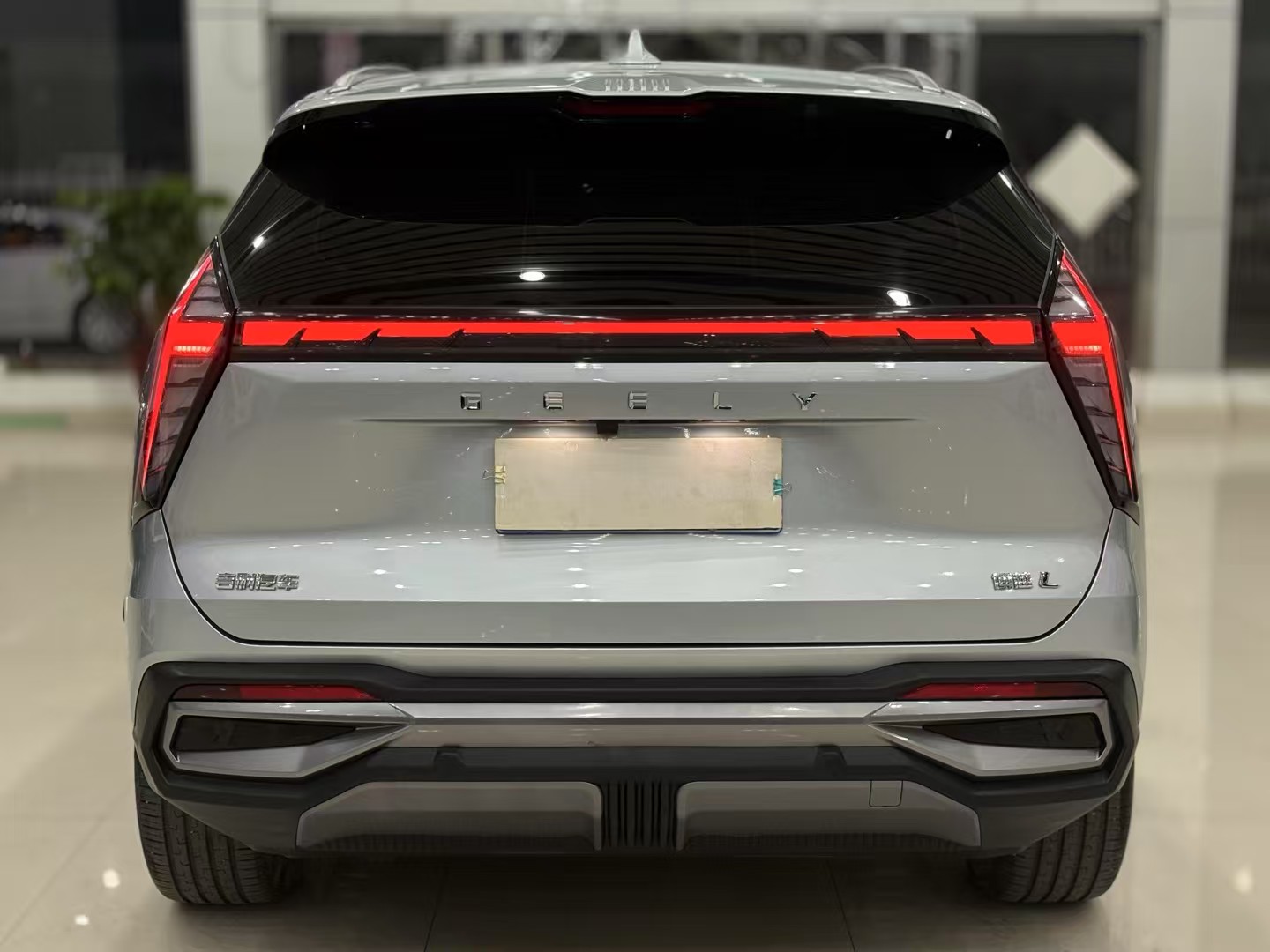 GEELY Boyue L 2023 car image #8