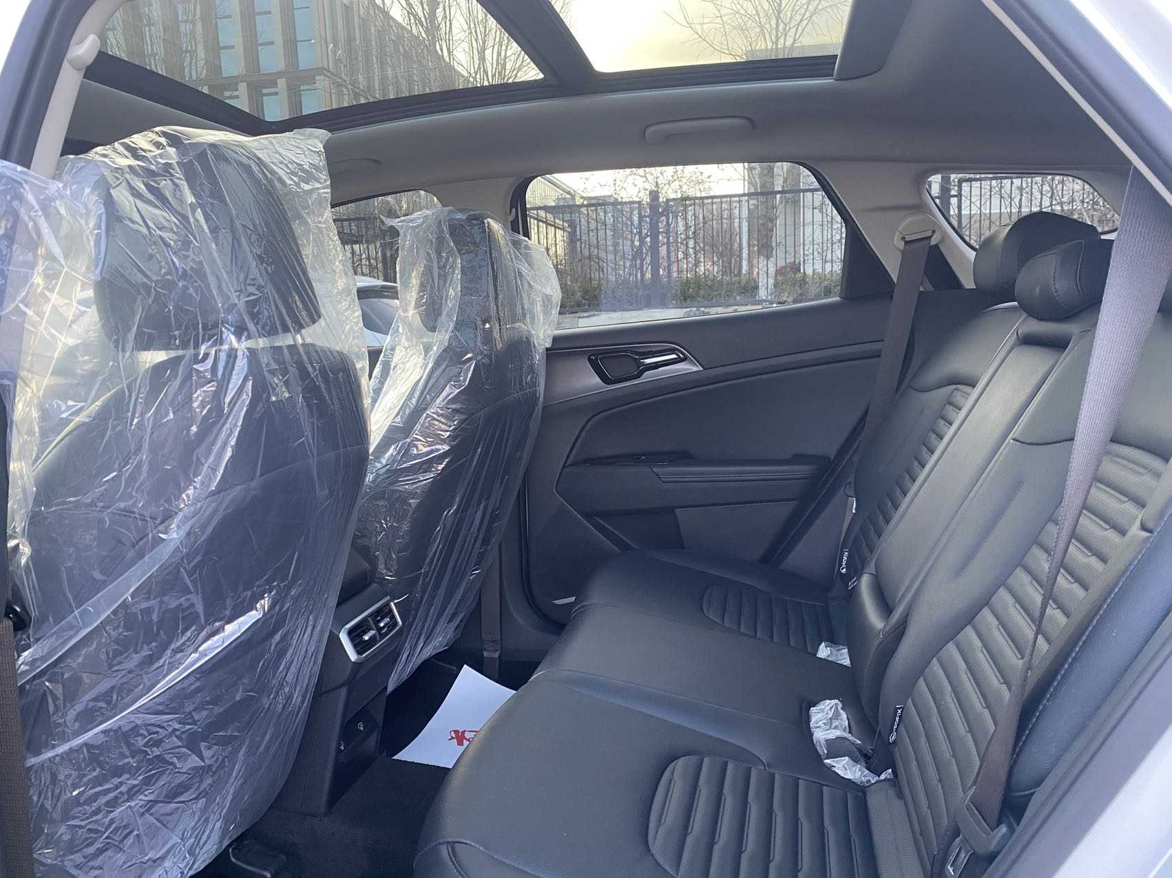 Kia Sportage 2023 car image #8