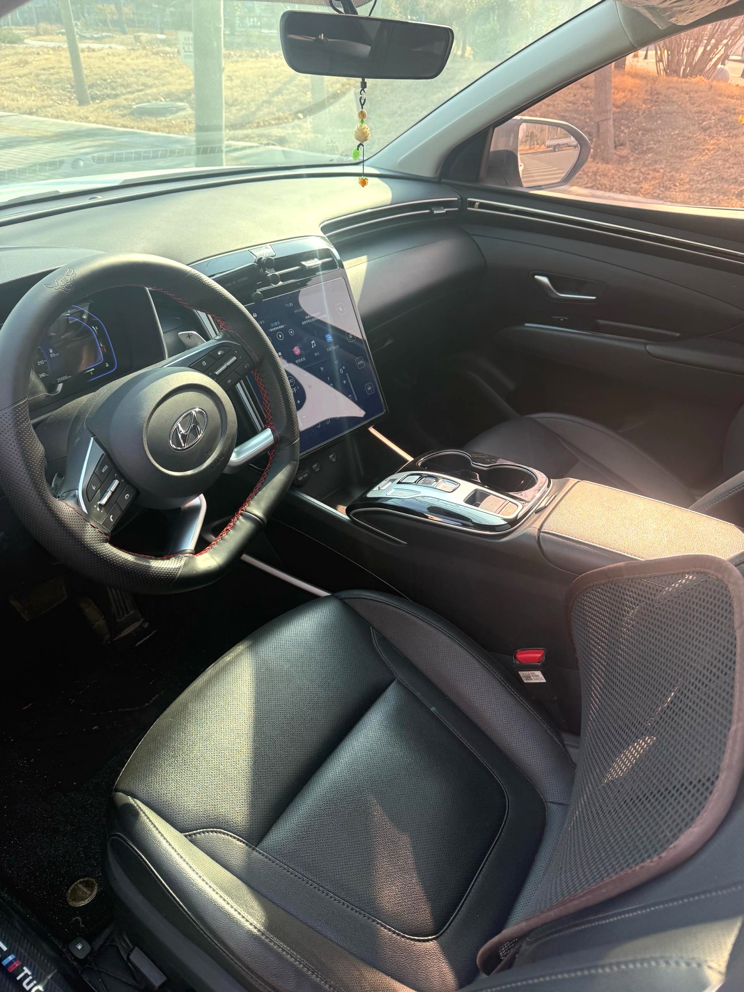 Hyundai Tucson 2023 car image #8