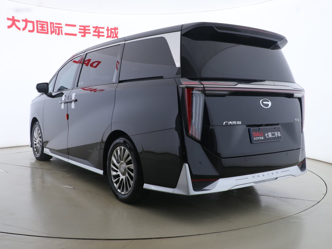 广汽传祺 传祺M8 2023 汽车图片 #8