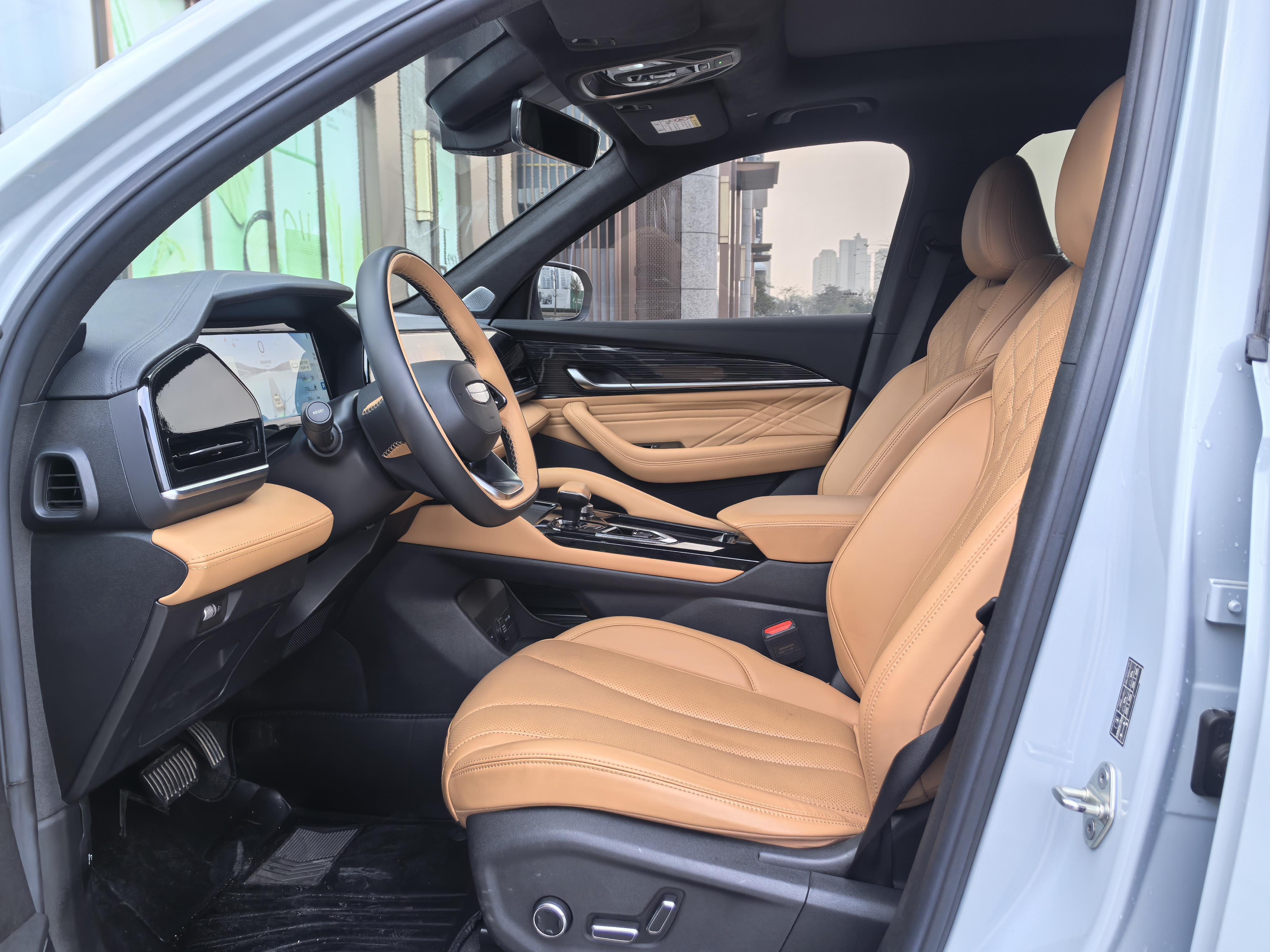 GEELY Monjaro EREV 2023 image de voiture #8