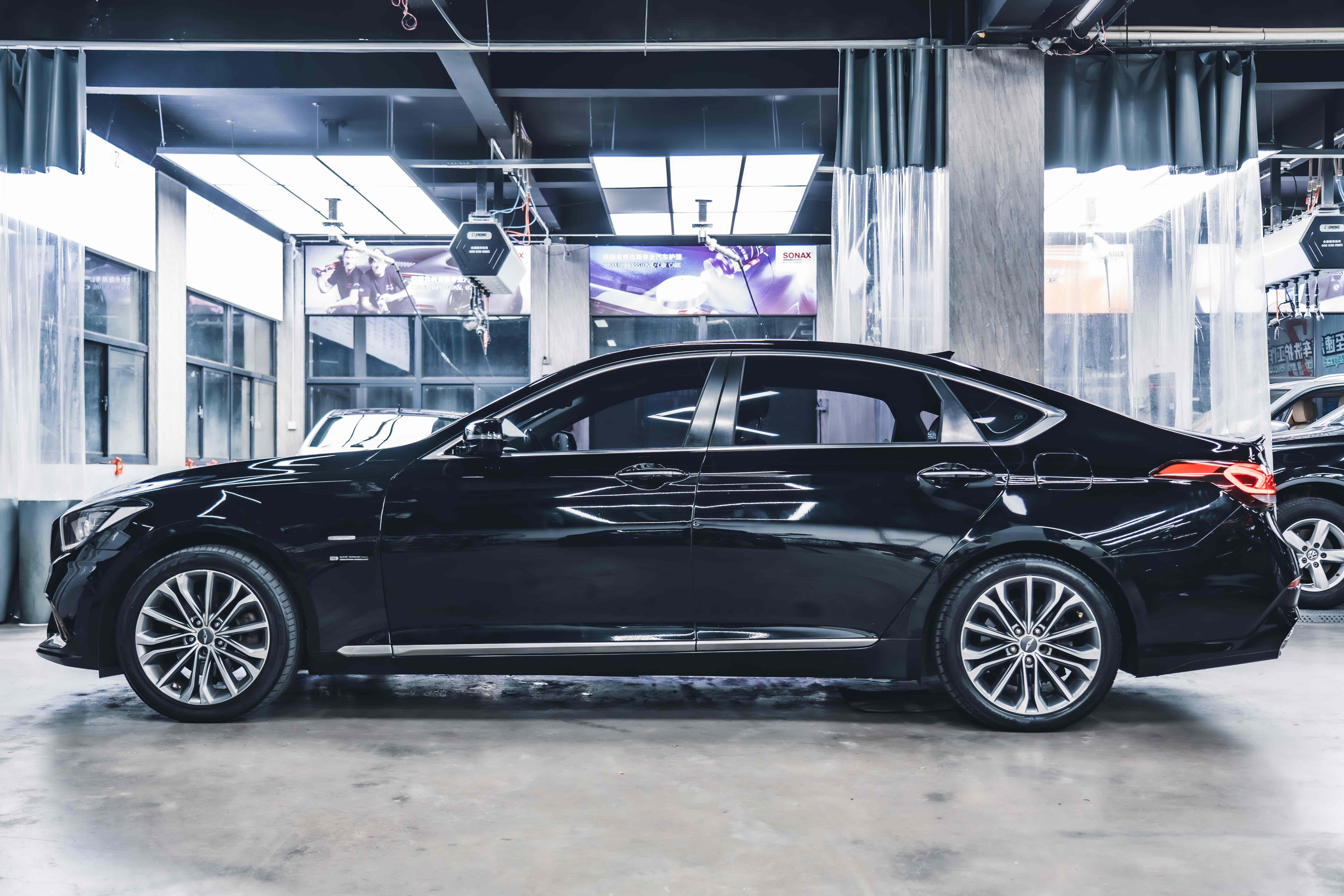 Hyundai Genesis 2015 #8 Hyundai Genesis 2015 car image #8