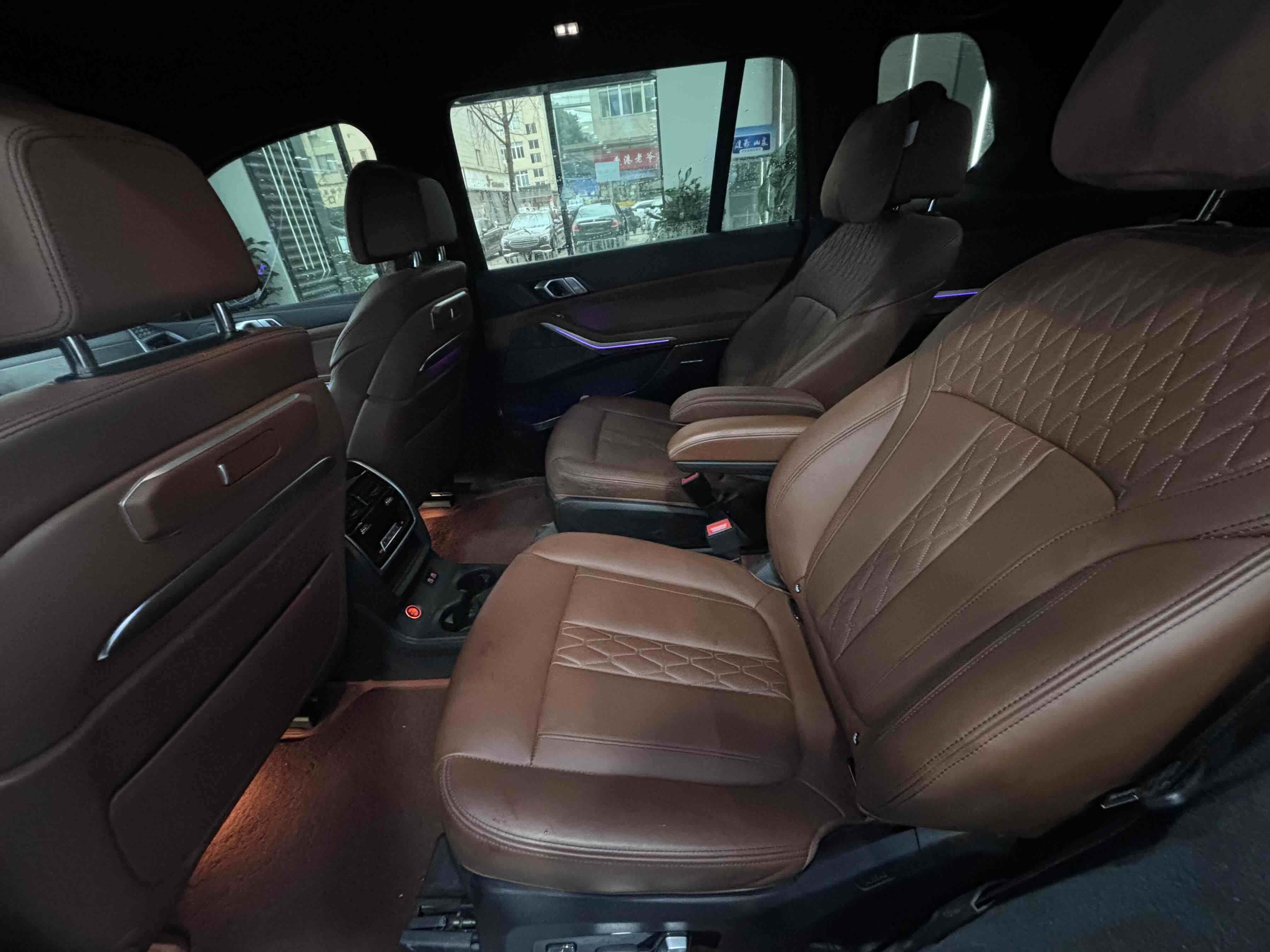 BMW X7 2023 immagine di auto #8