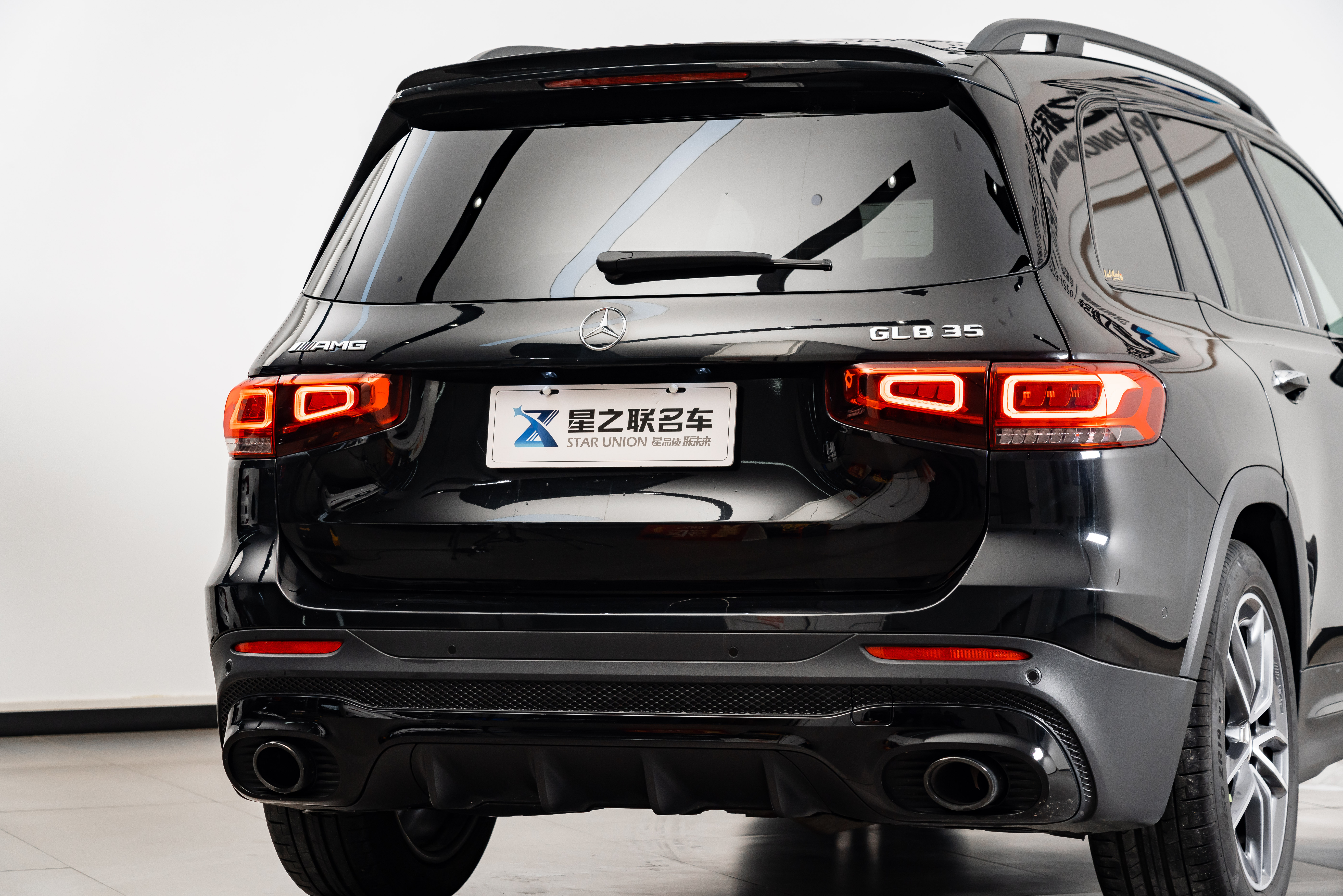 Mercedes-Benz GLB AMG 2023 car image #8