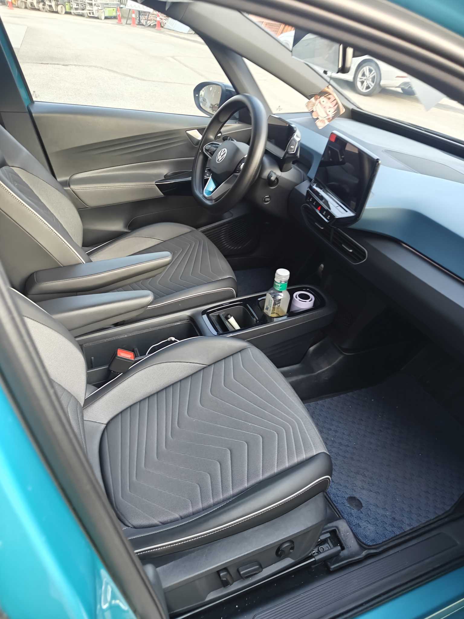 Volkswagen ID.3 2023 #8 Volkswagen ID.3 2023 car image #8