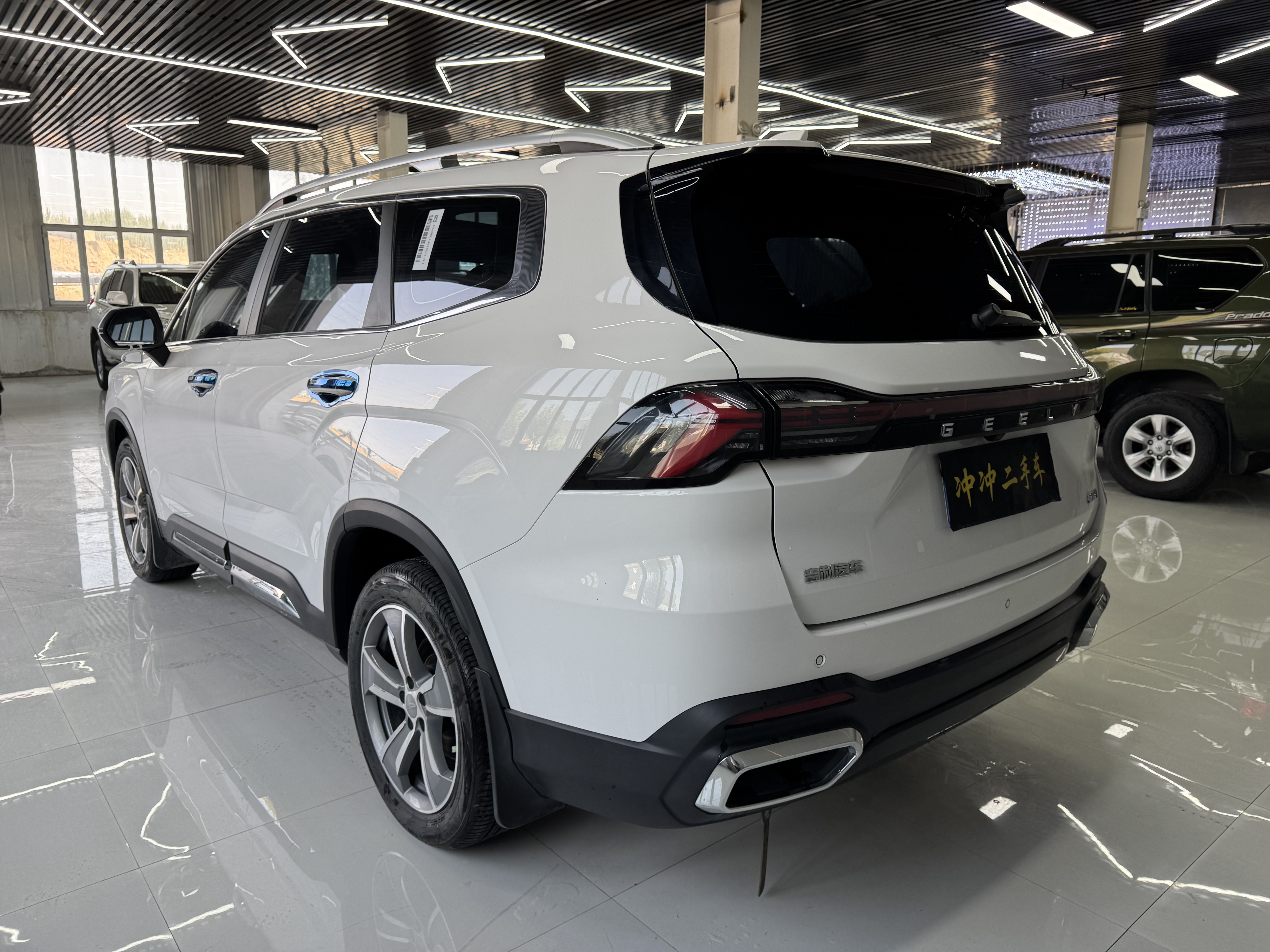 GEELY Okavango L 2023 car image #8