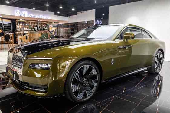 Rolls-Royce Spectre 2025 immagine di auto #8