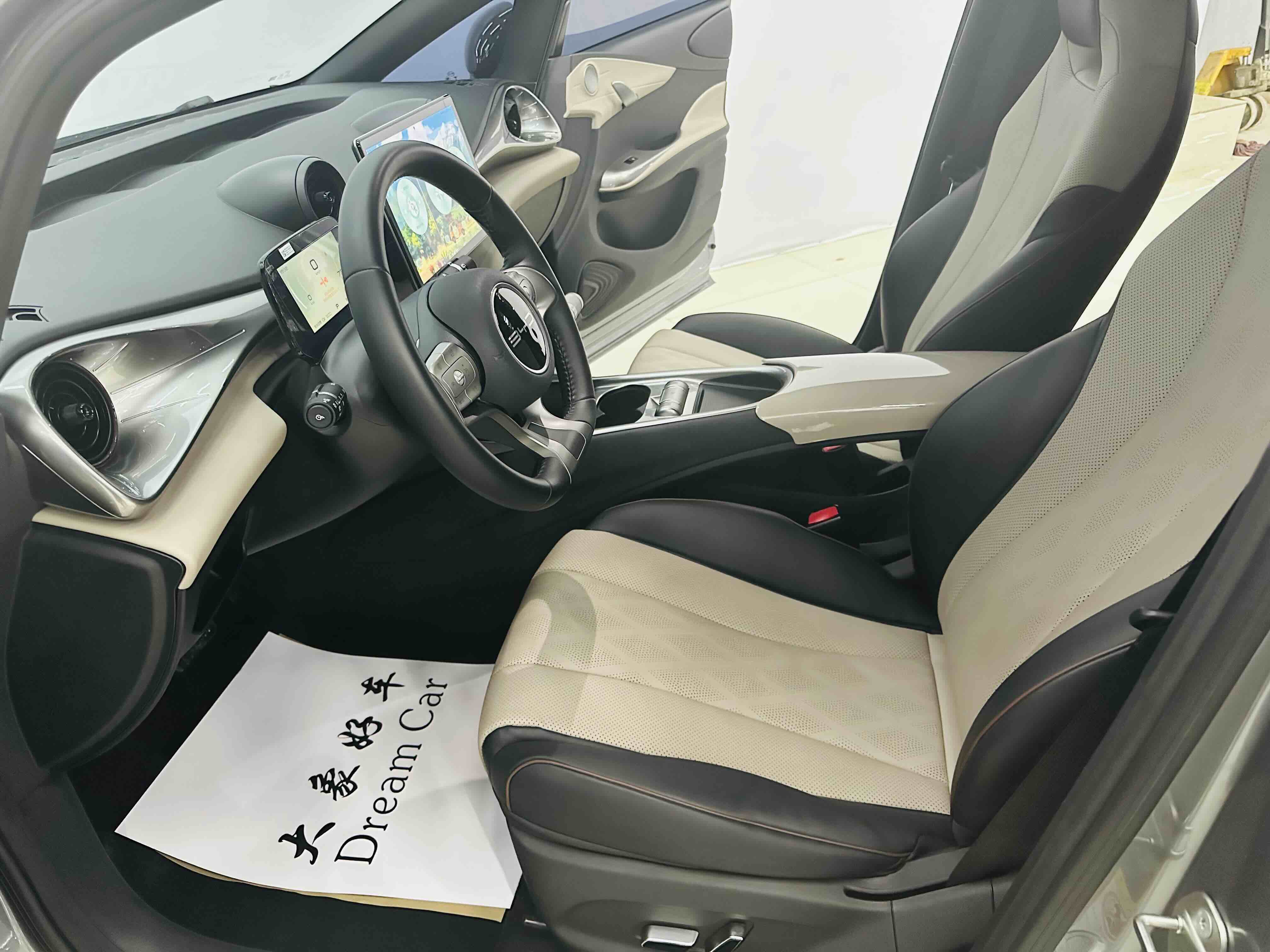 BYD Dolphin 2023 #8 BYD Dolphin 2023 car image #8