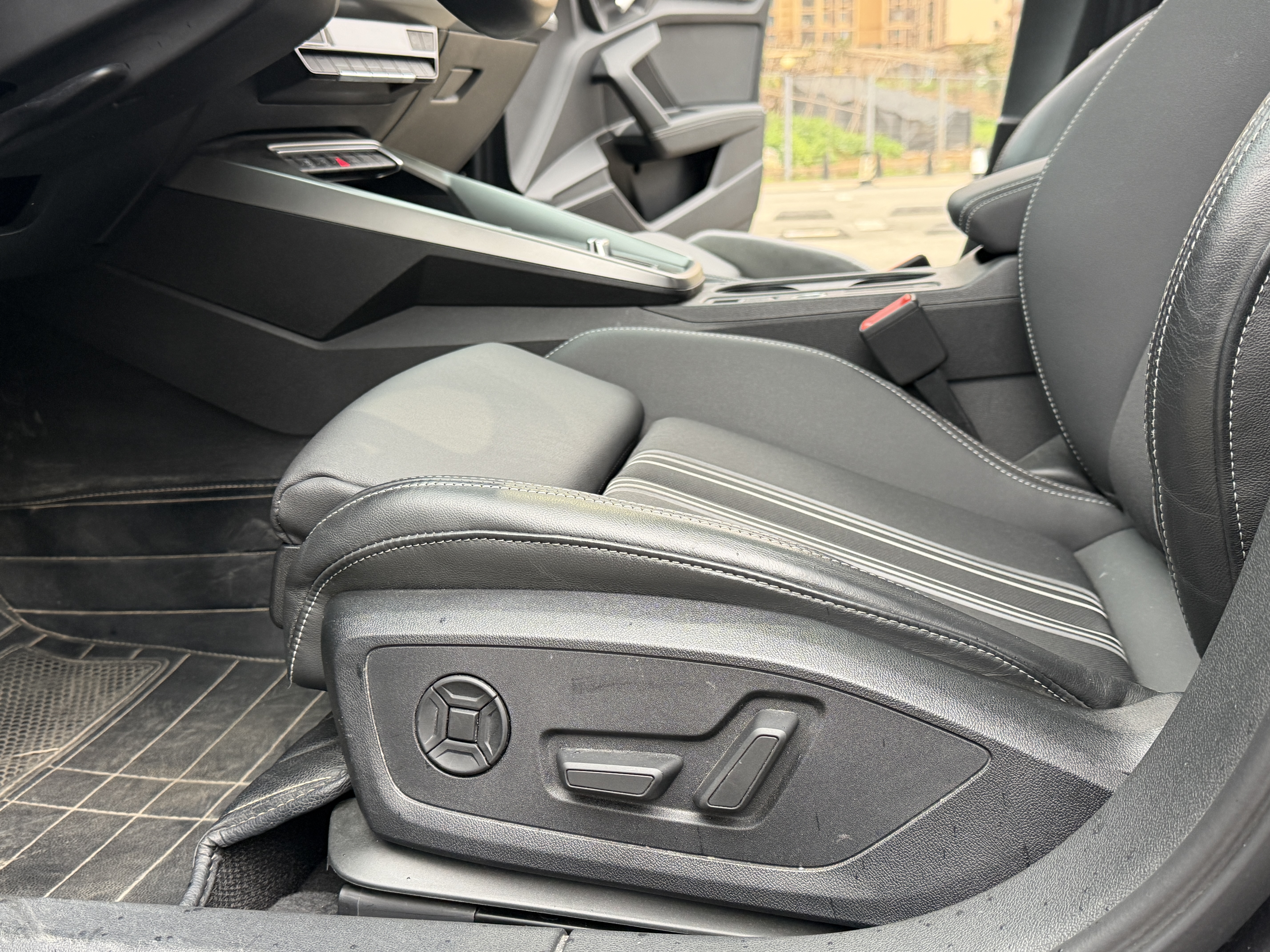 Audi A3 2023 car image #8