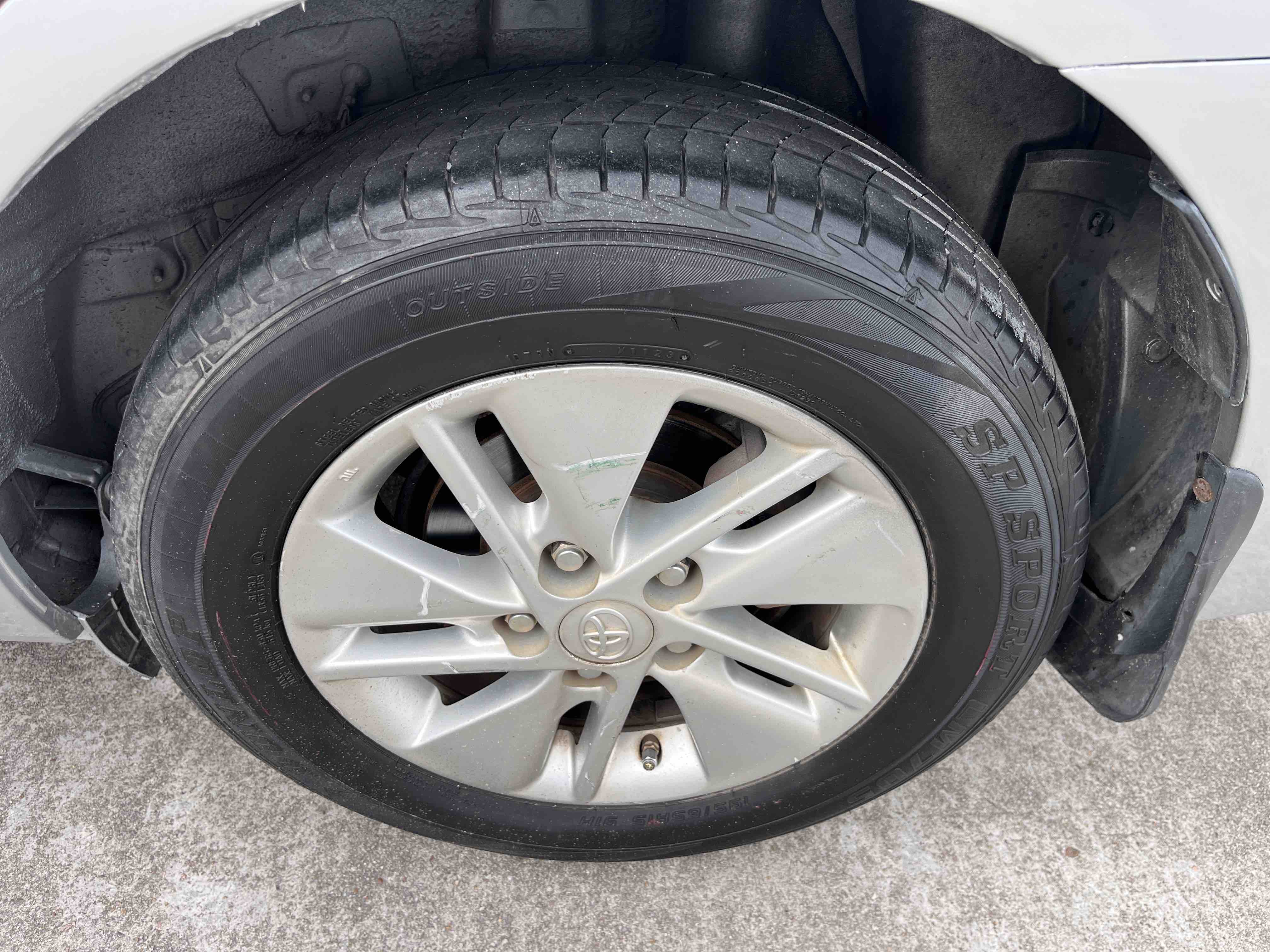 Corolla 2015 car image #8