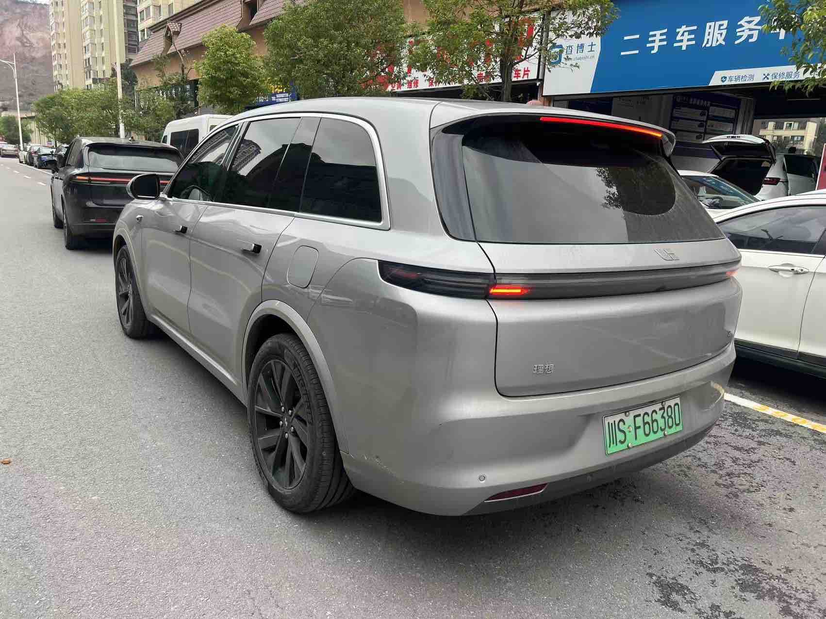 Li L8 2023 imagen de coche #8