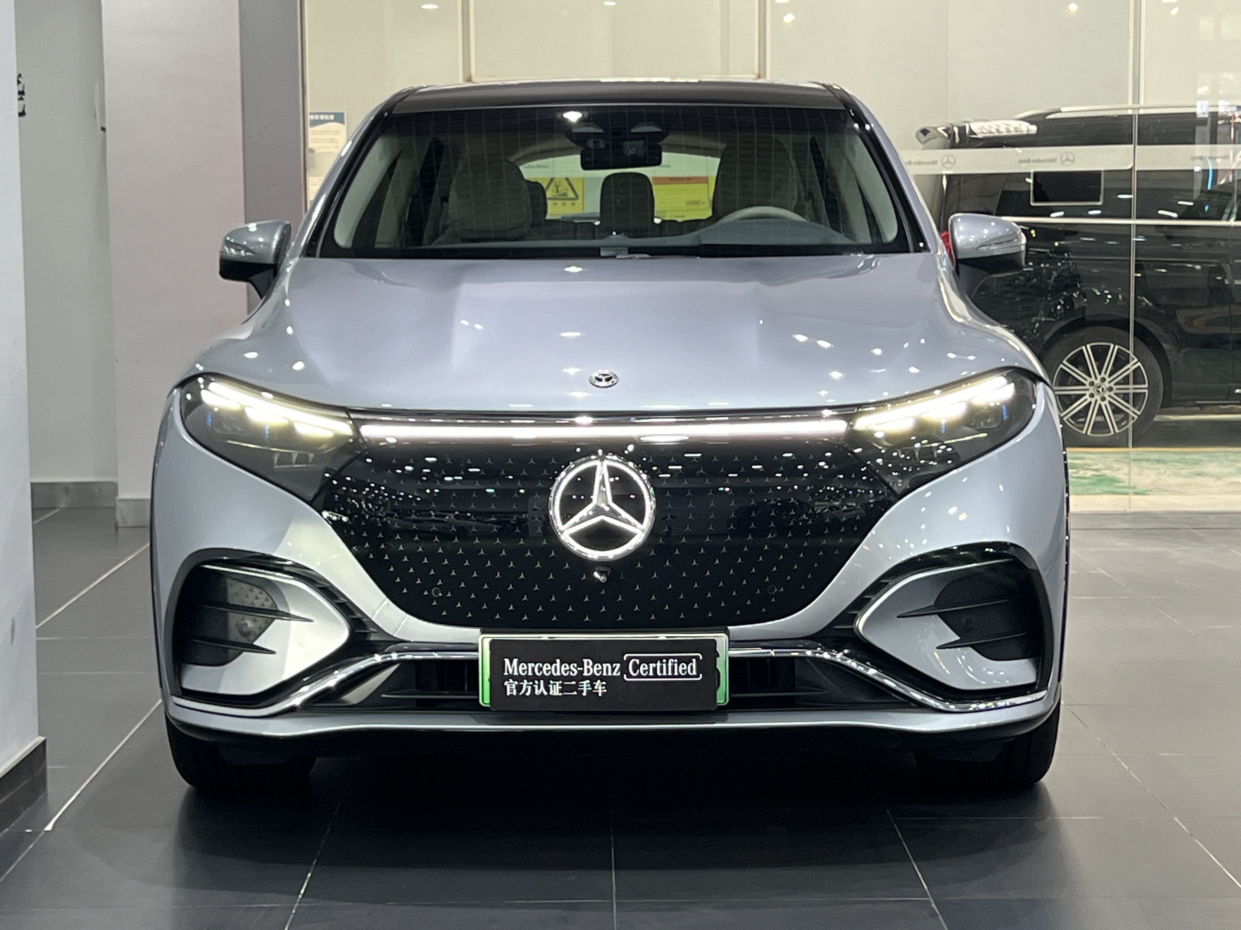 Mercedes-Benz EQS SUV 2023 car image #8