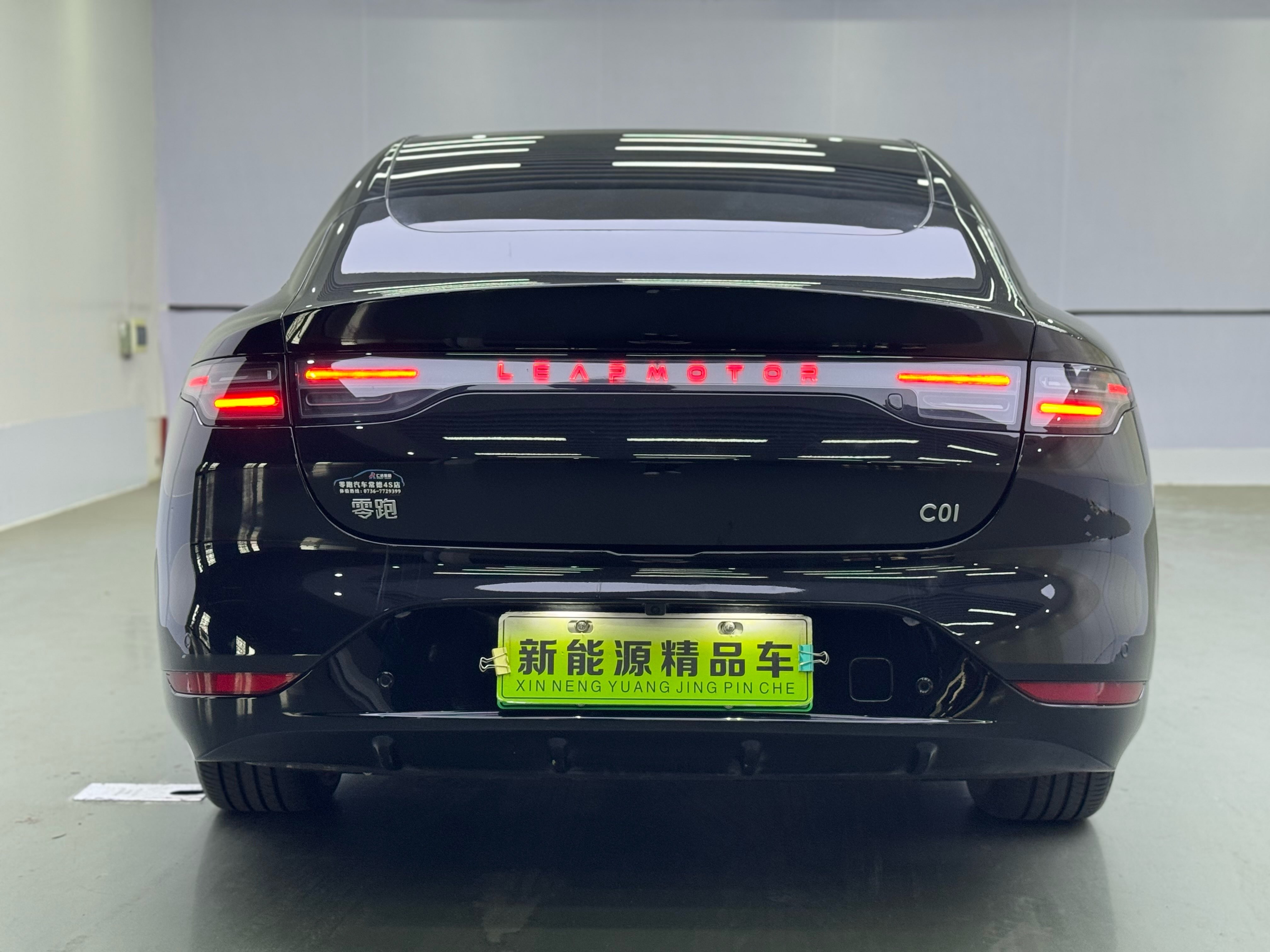 零跑汽车 零跑C01 2023 汽车图片 #8