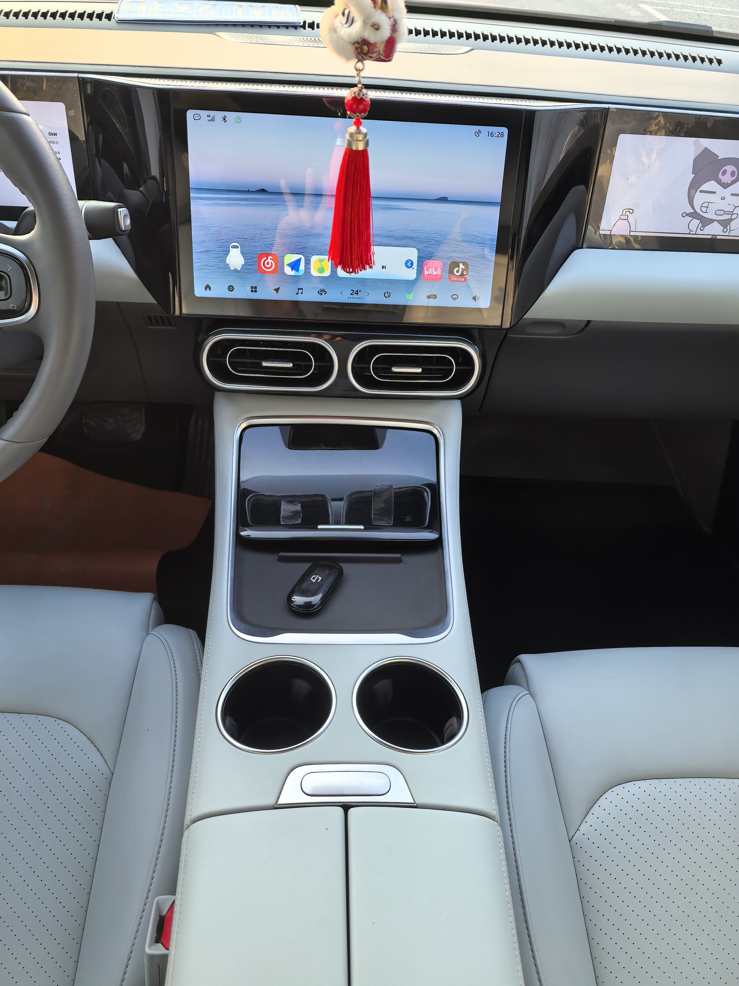 零跑汽车 零跑C01 2023 汽车图片 #8