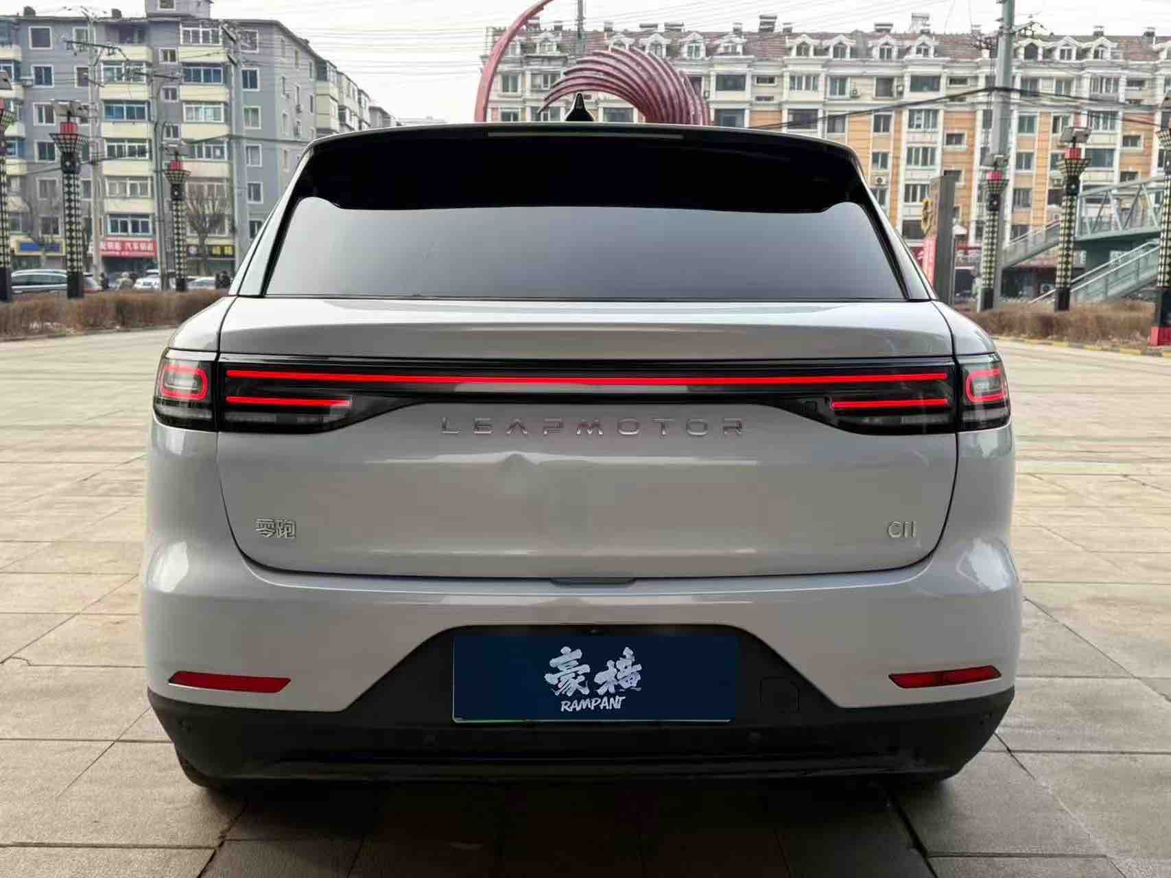 零跑汽车 零跑C11 2023 汽车图片 #8