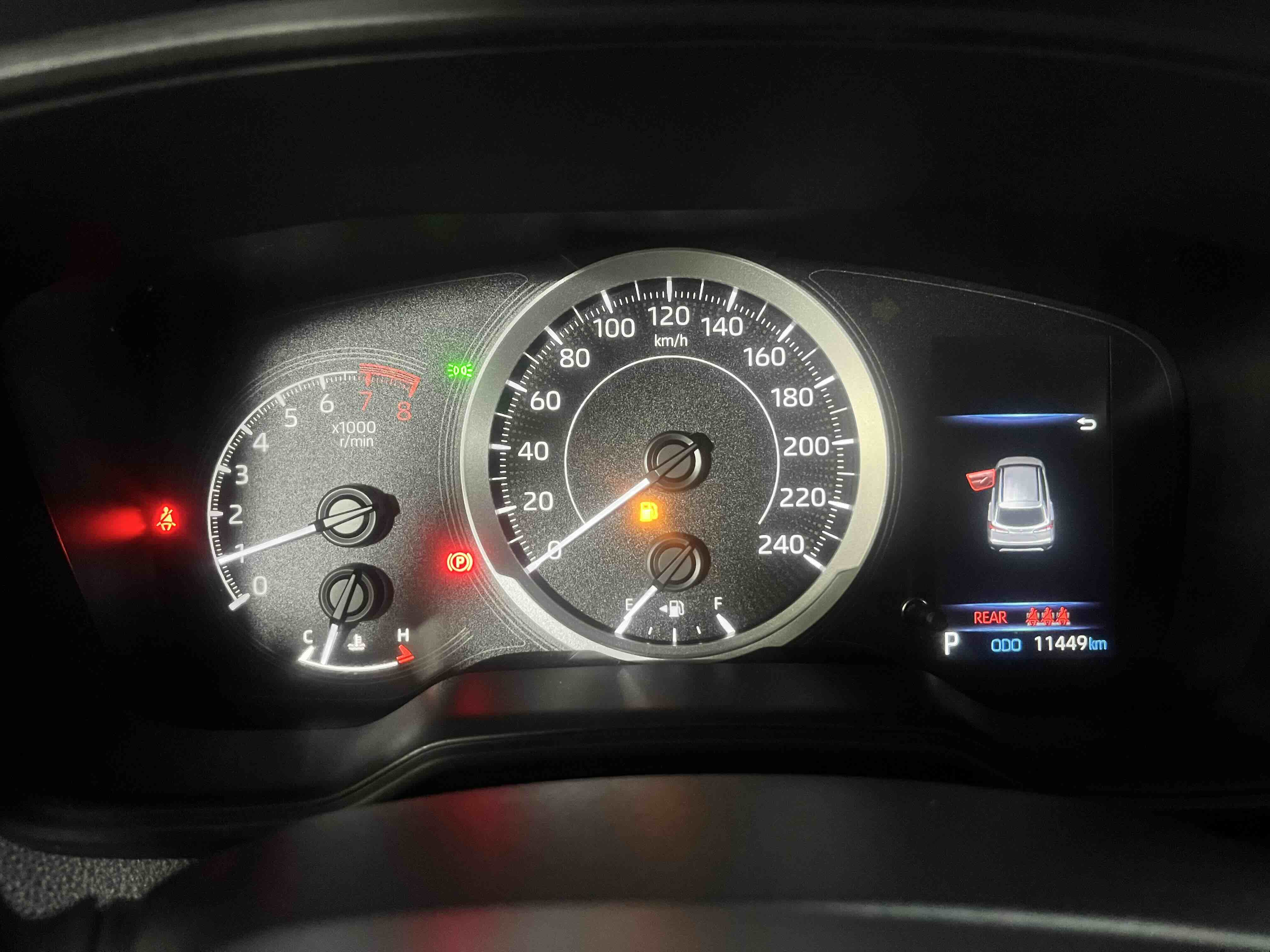 Toyota Frontlander 2023 car image #8