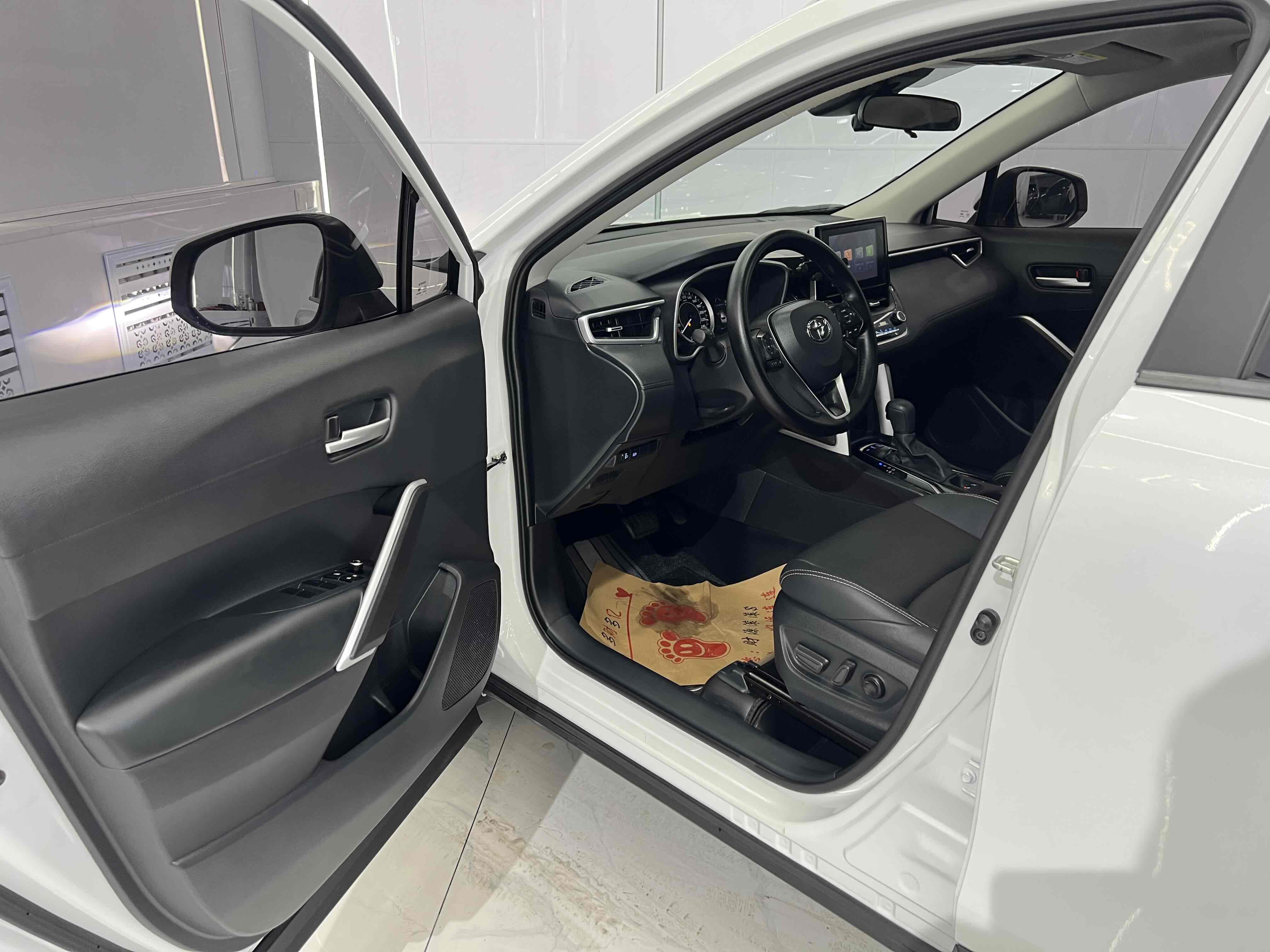 Toyota Frontlander 2022 #8 Toyota Frontlander 2022 immagine di auto #8