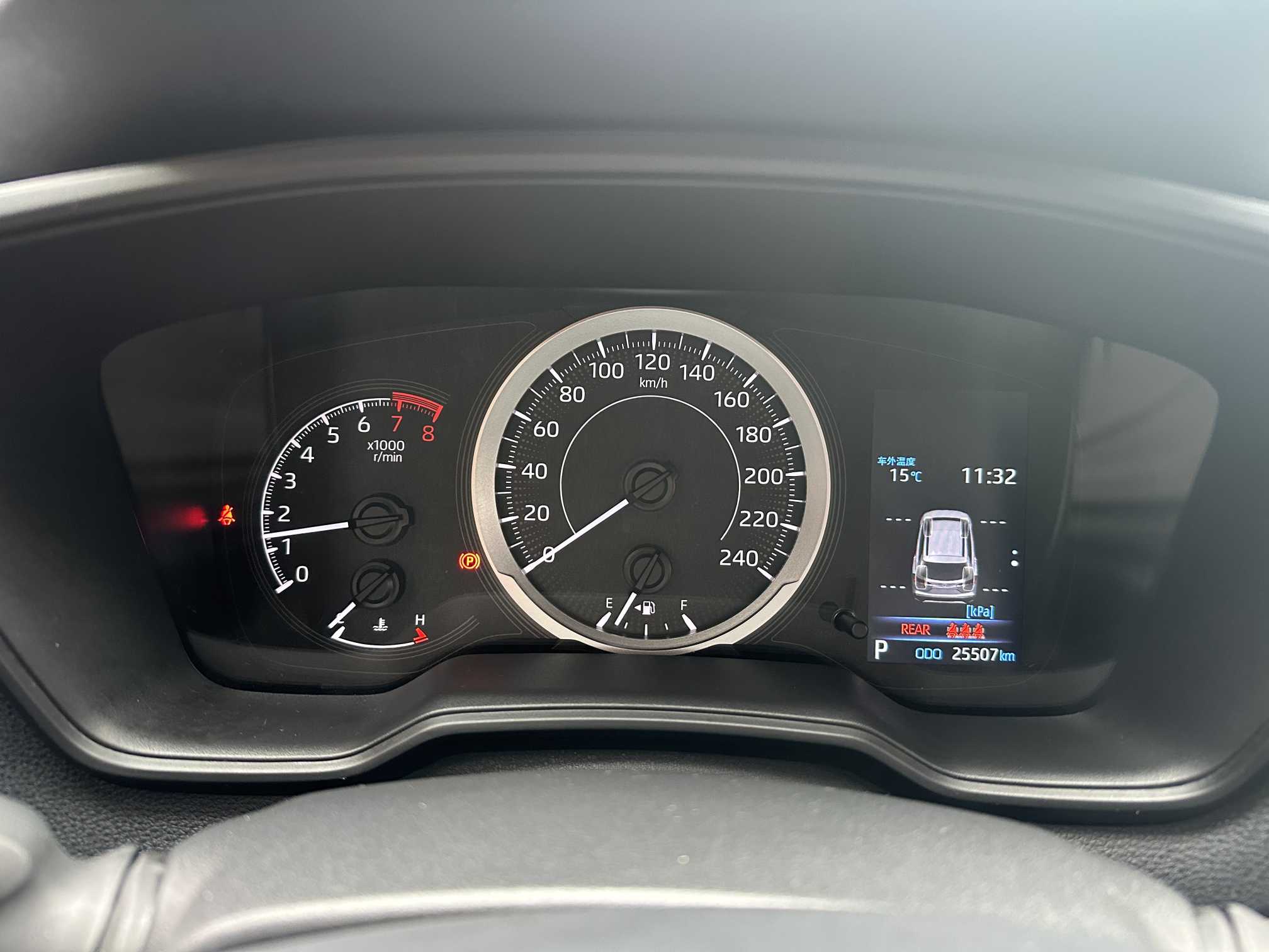 Toyota Frontlander 2023 car image #8