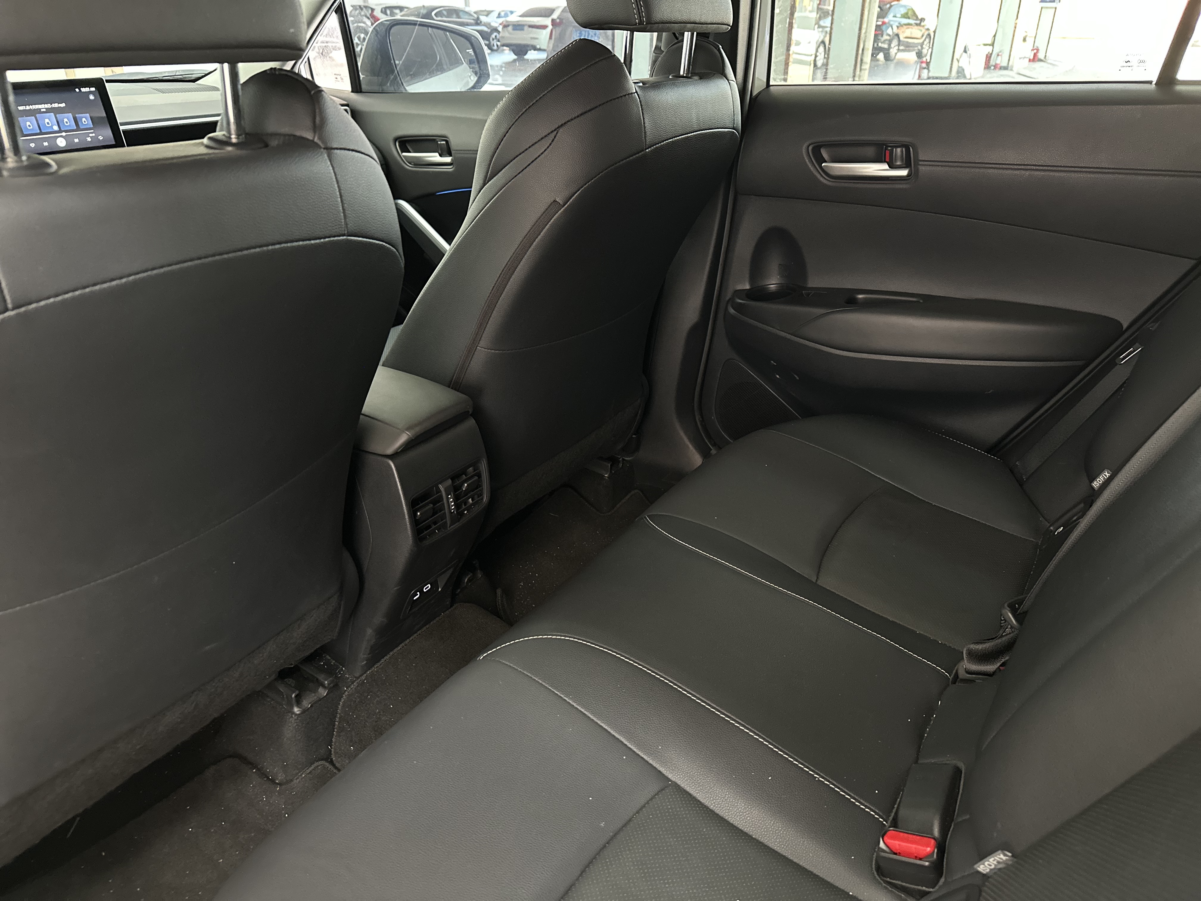 Toyota Frontlander 2023 immagine di auto #8