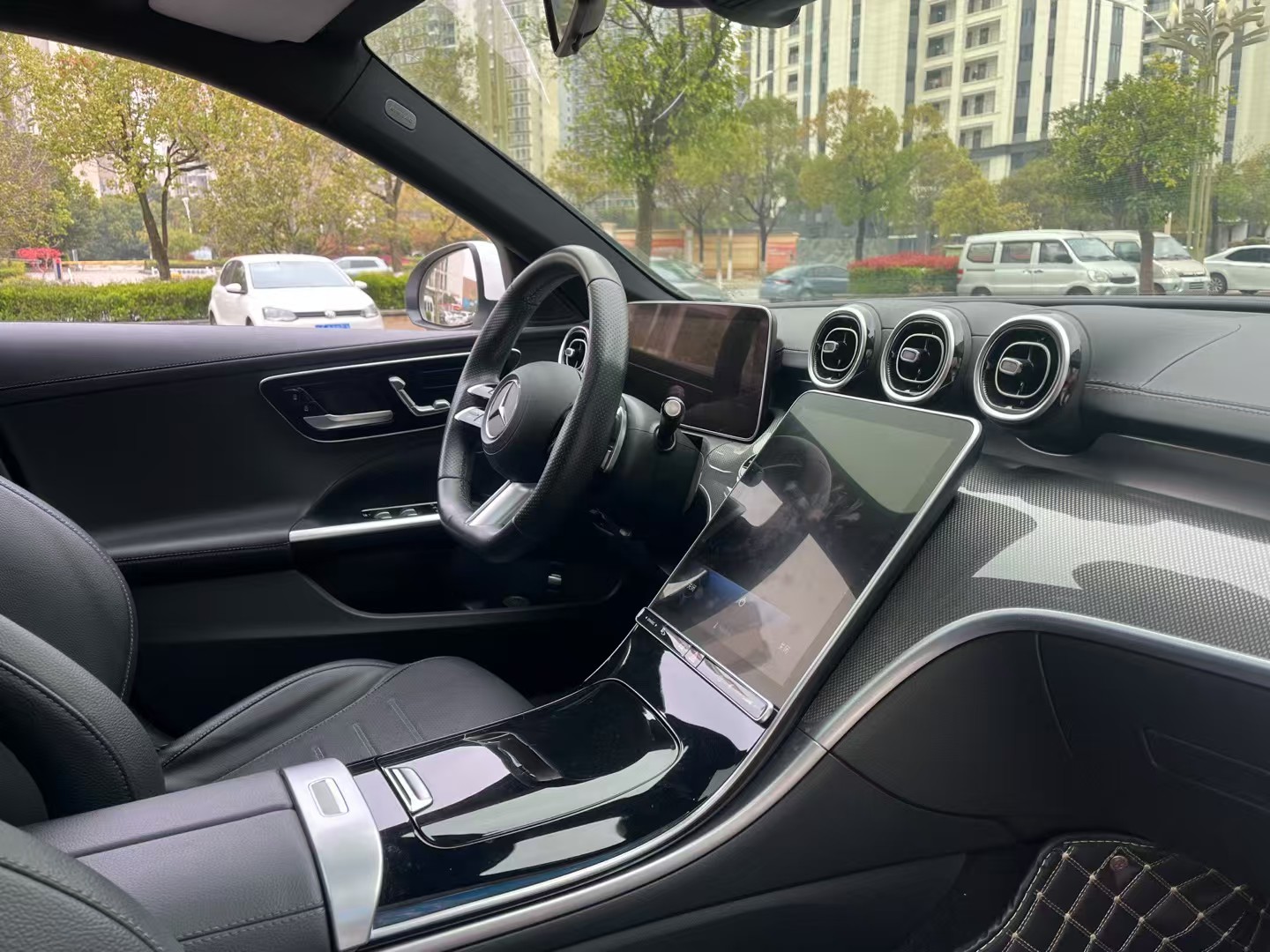 Mercedes-Benz C Class 2023 car image #8