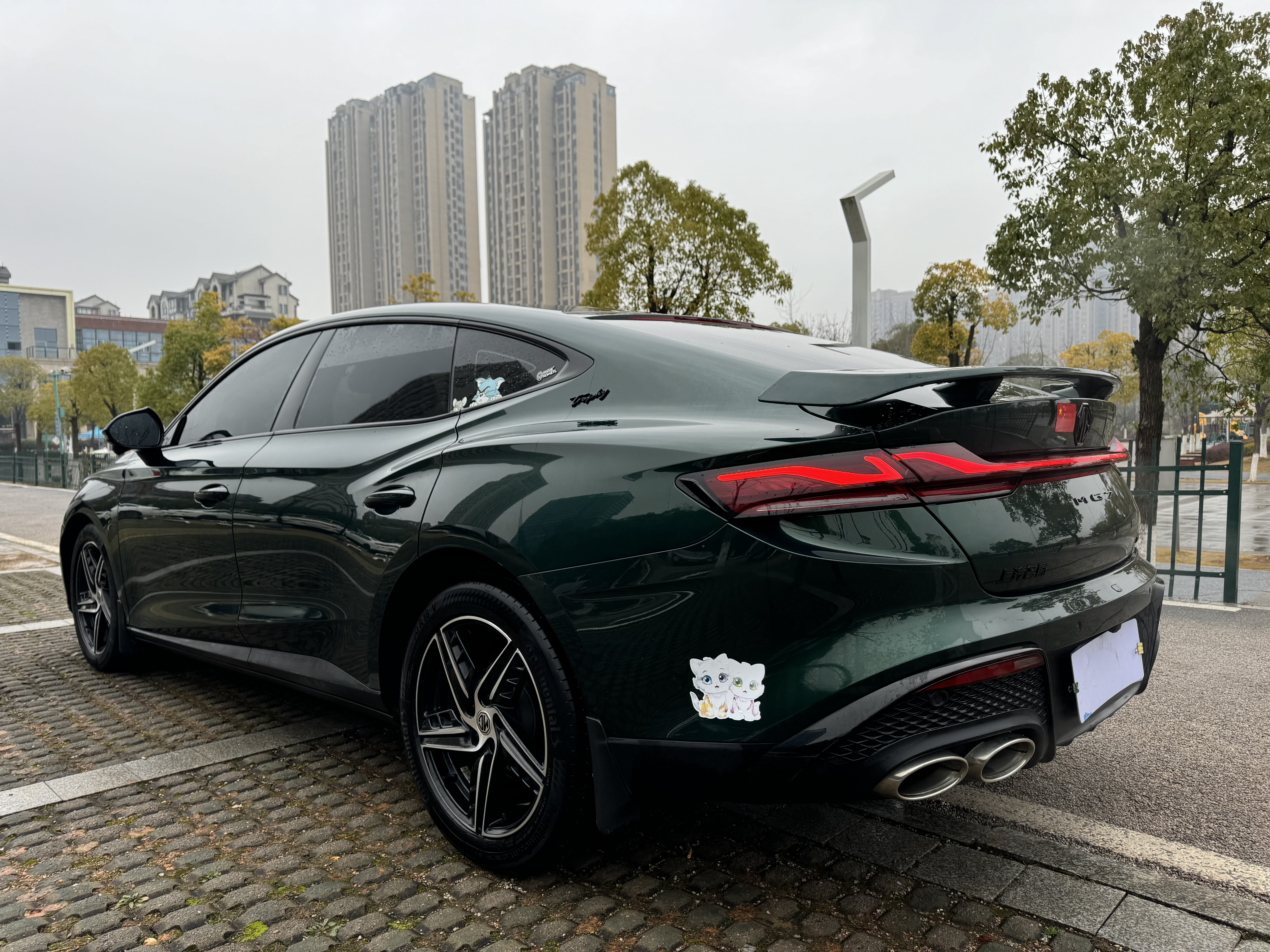 MG 7 2023 car image #8