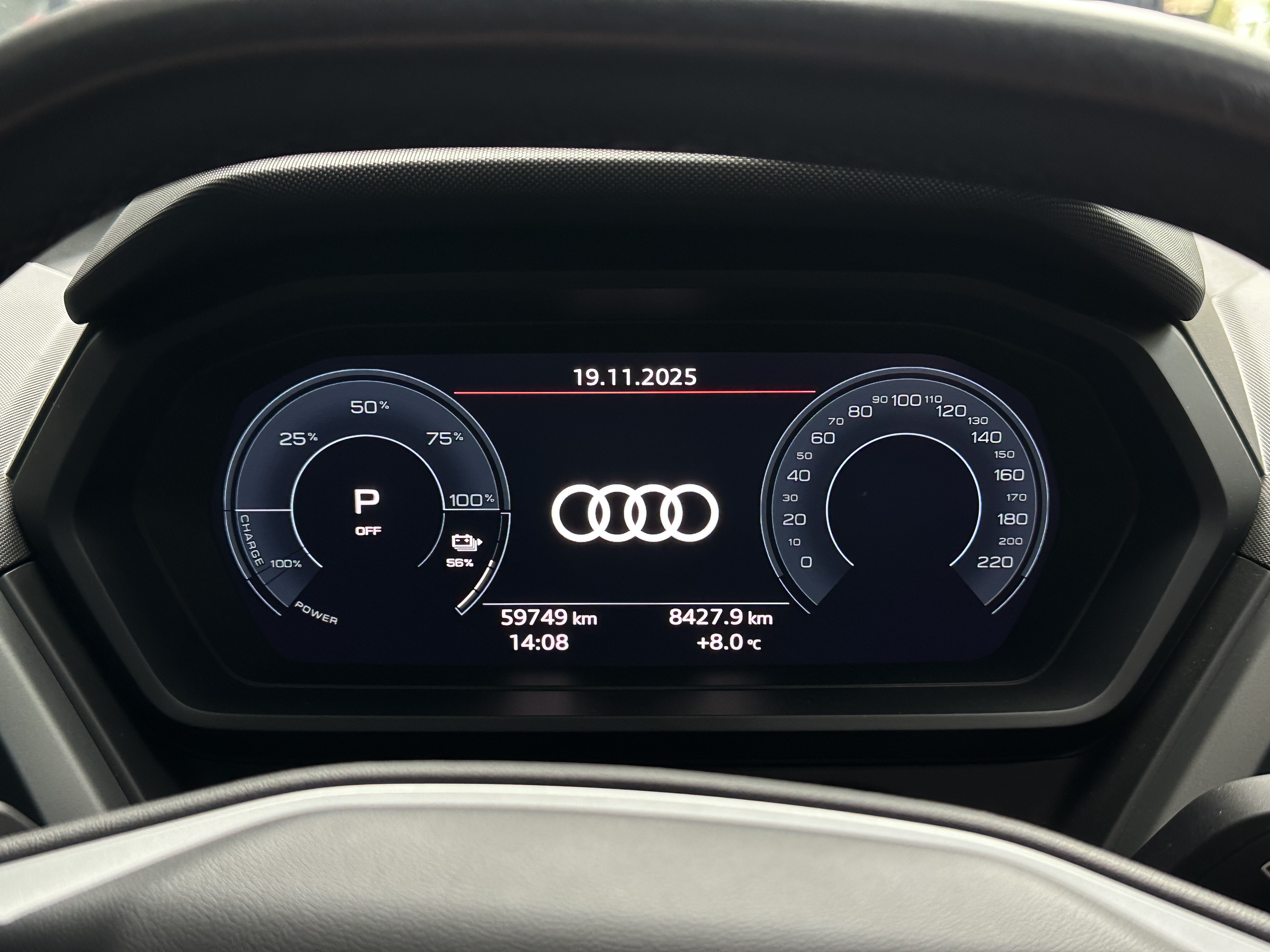 Audi Q5 e-tron 2024 #8 Audi Q5 e-tron 2024 изображение автомобиля #8