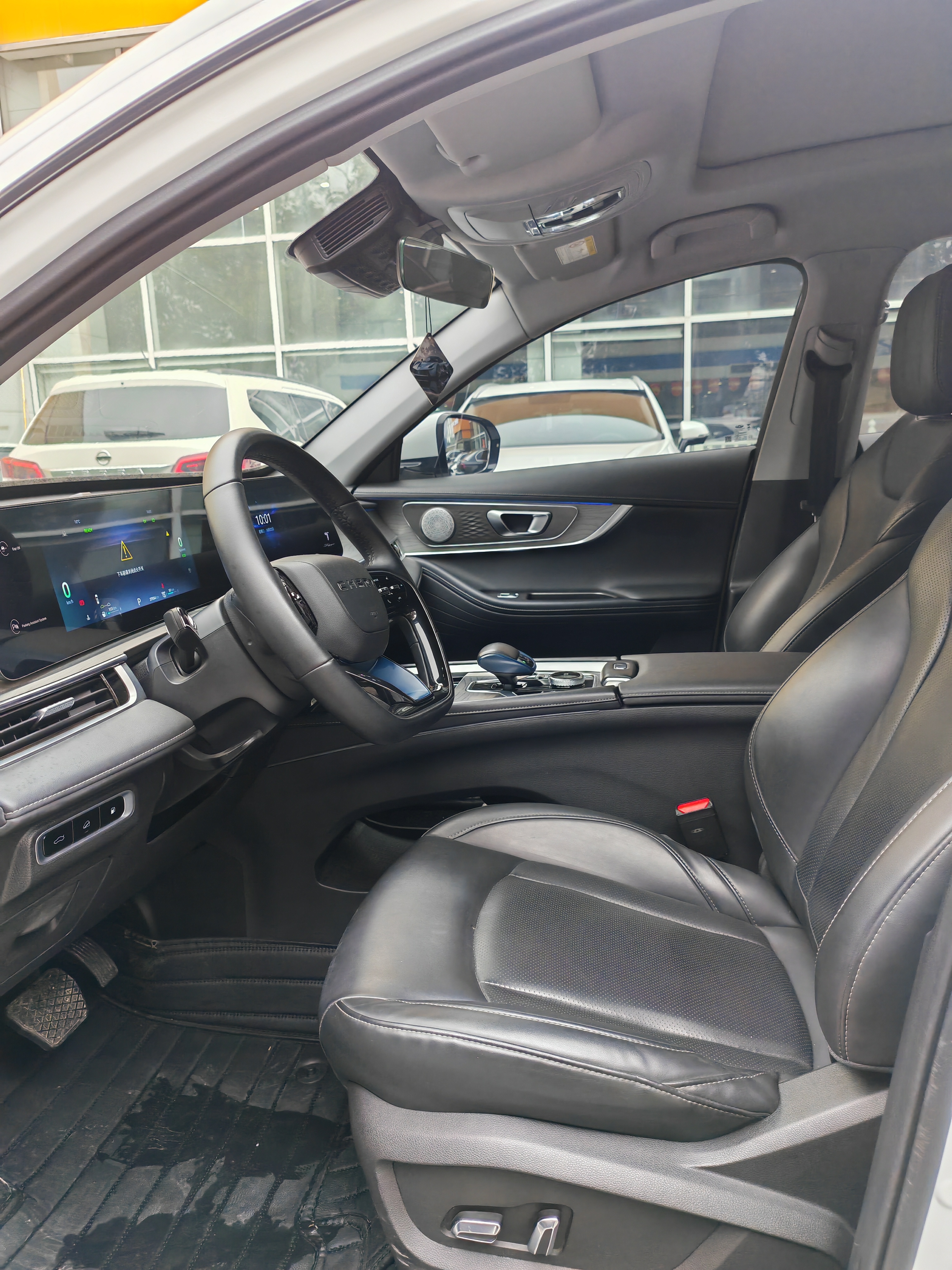 Chery Tiggo 8 PRO New Energy 2023 car image #8