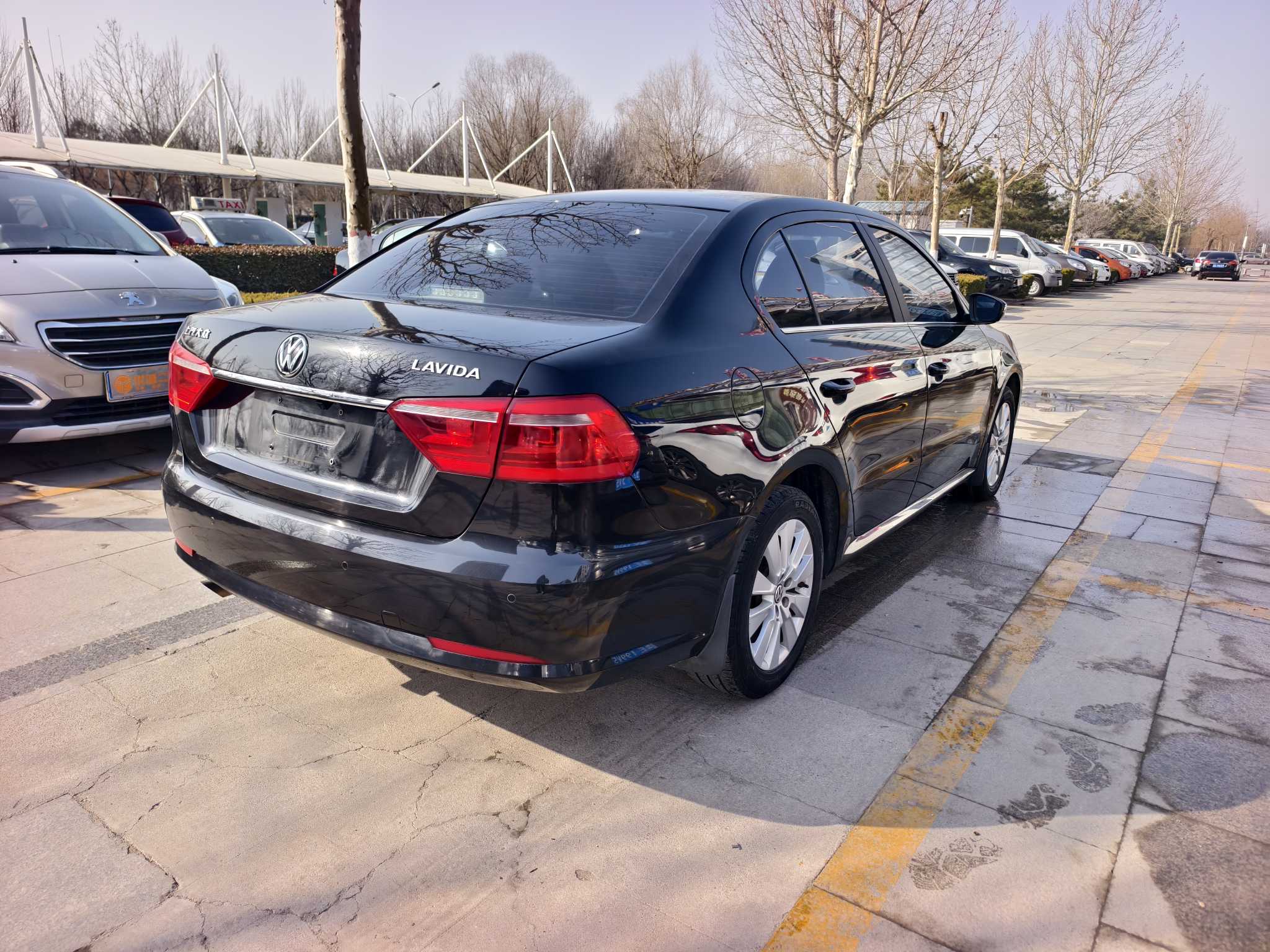 Volkswagen Lavida 2015 car image #8