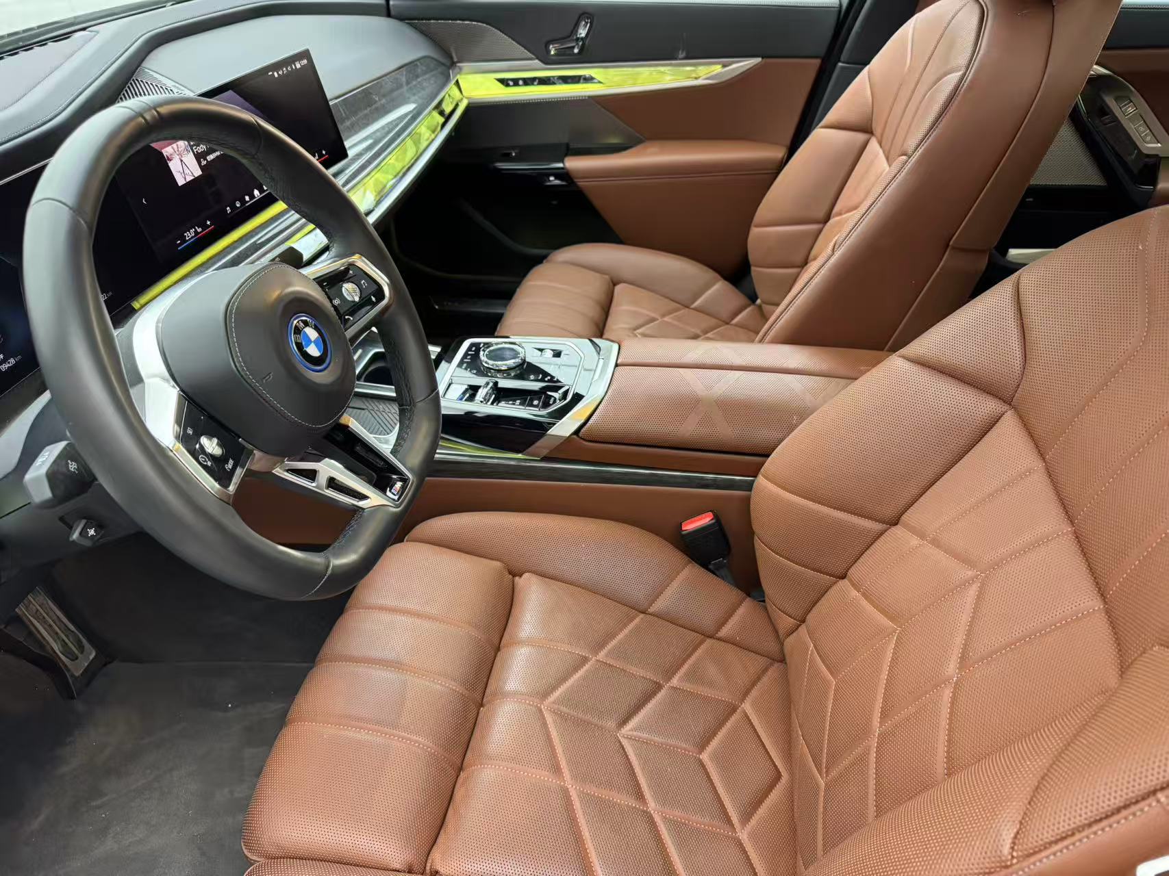BMW i7 2025 immagine di auto #8