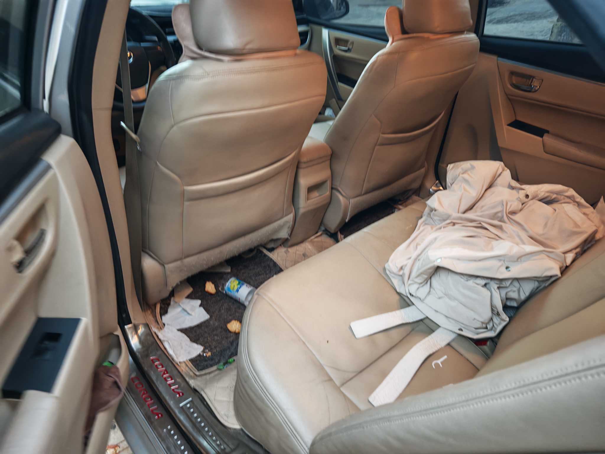Corolla 2015 car image #8