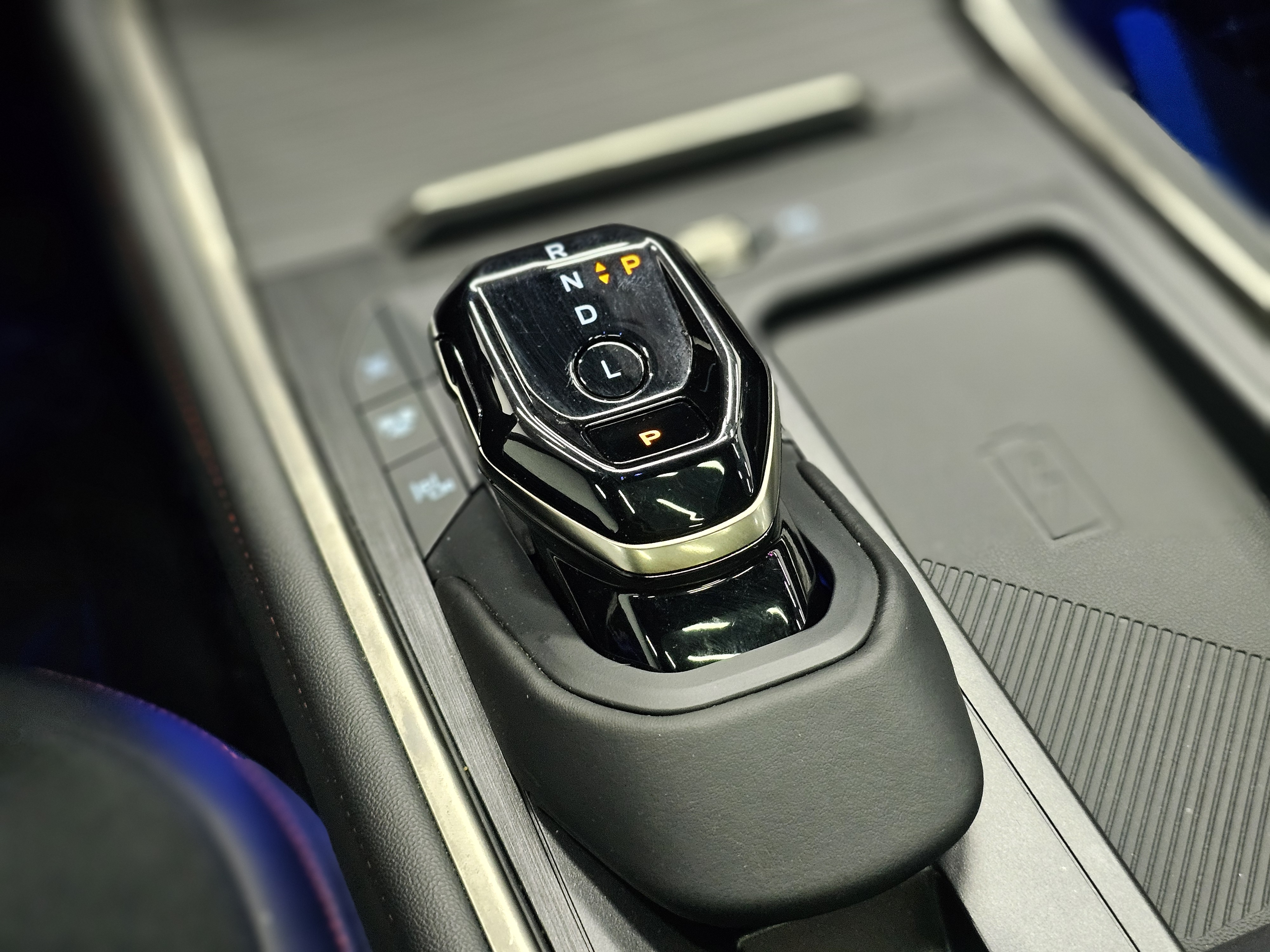 Ford Edge 2024 immagine di auto #8