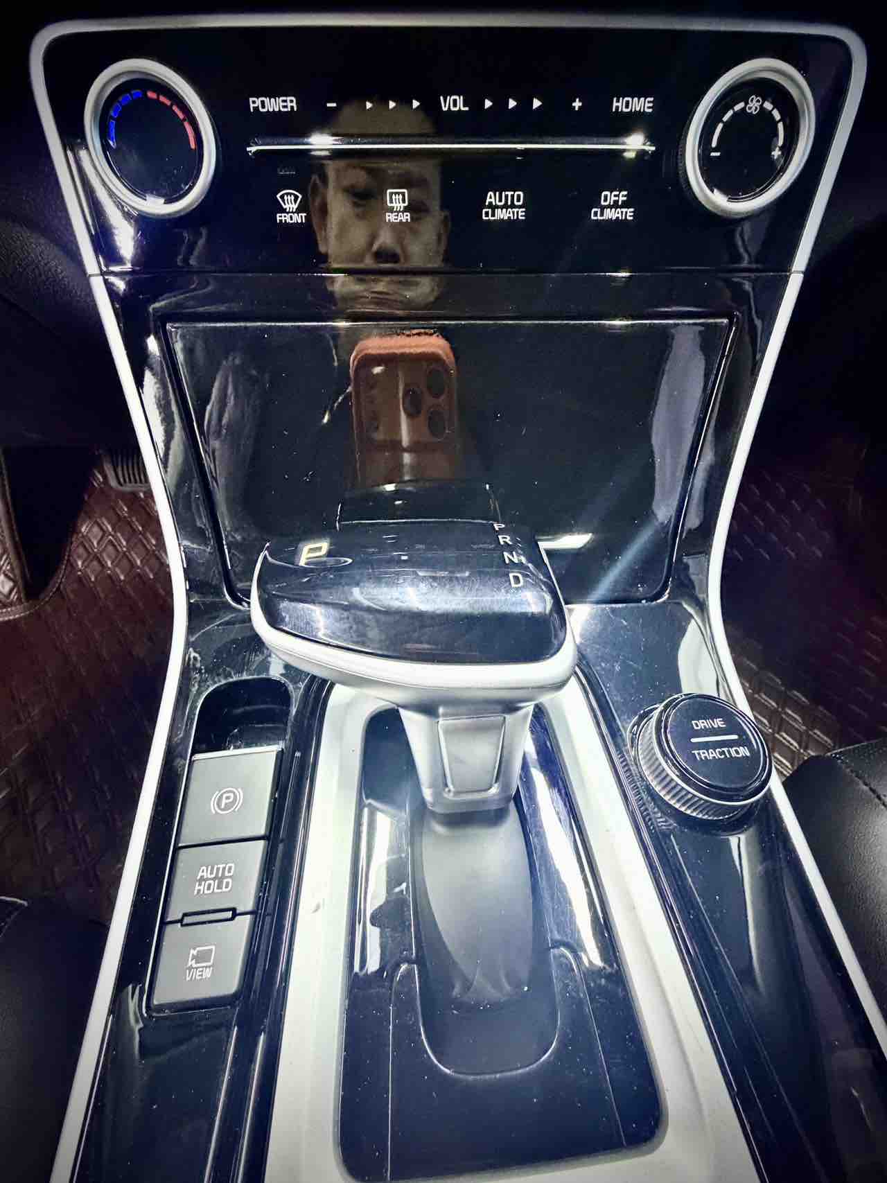 Kia Seltos 2023 imagen de coche #8