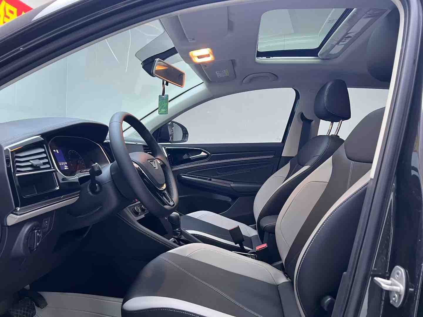 VS5 2025 #8 VS5 2025 immagine di auto #8