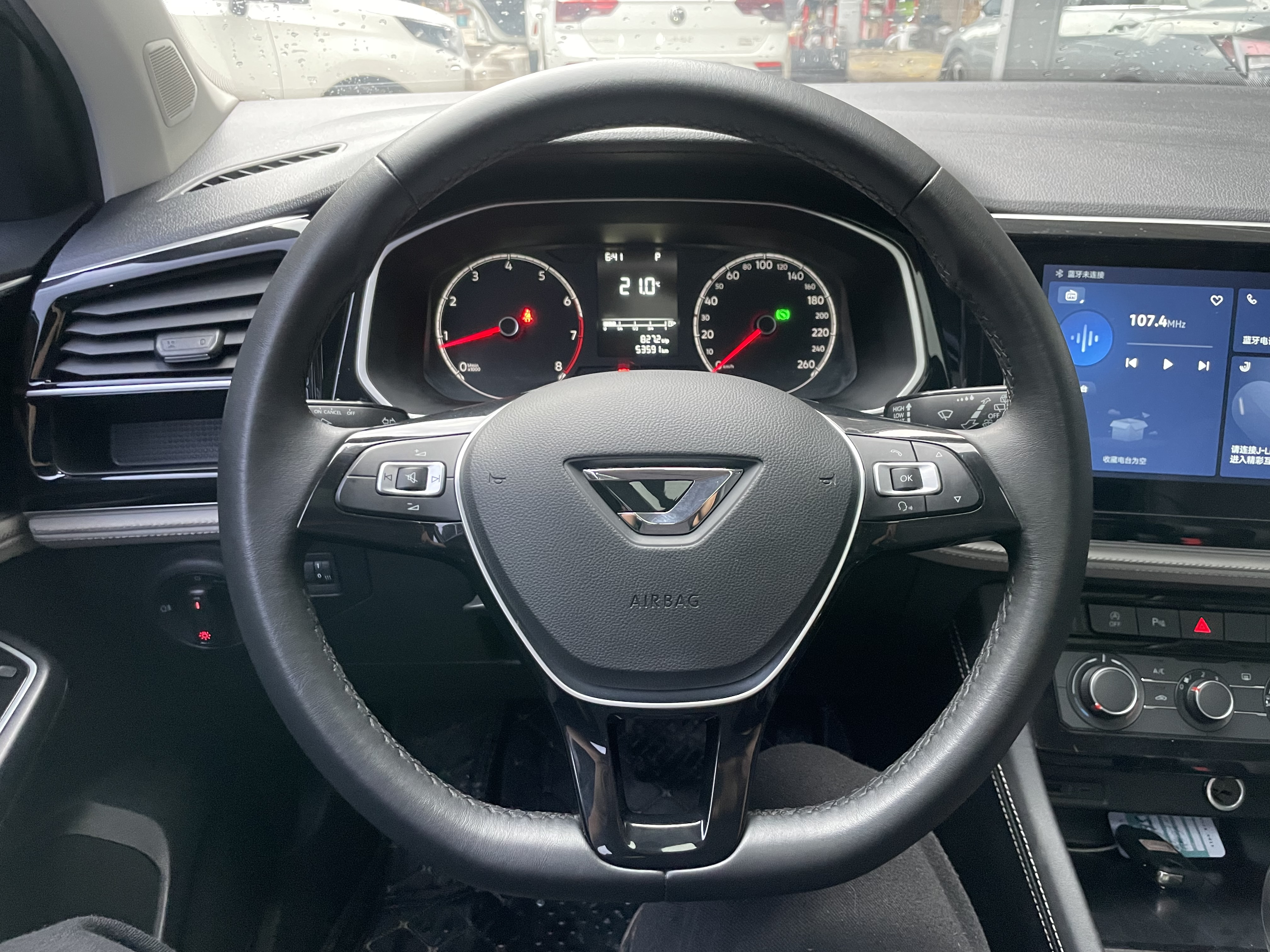 VS5 2024 car image #8