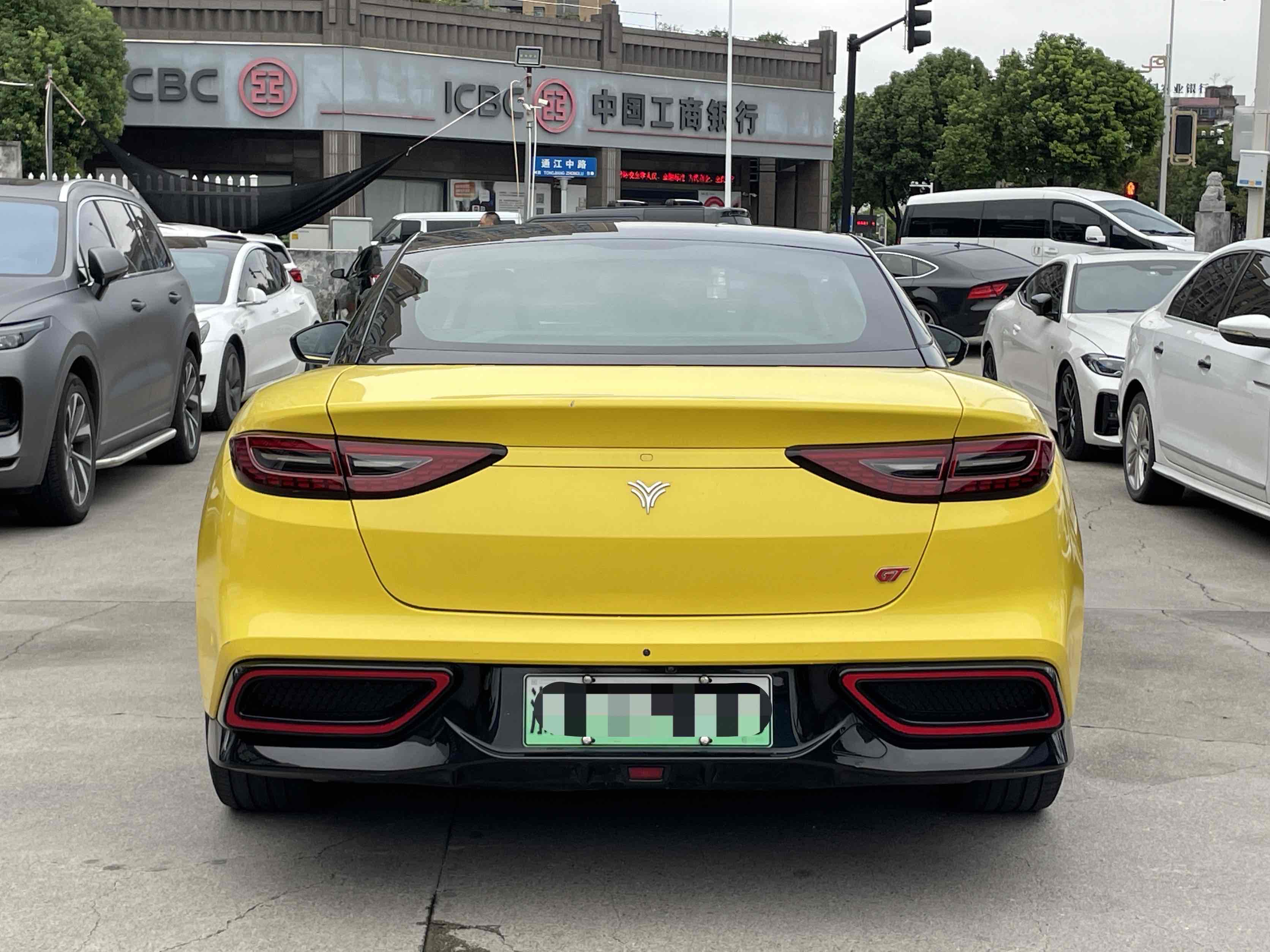 哪吒汽车 哪吒GT 2023 汽车图片 #8