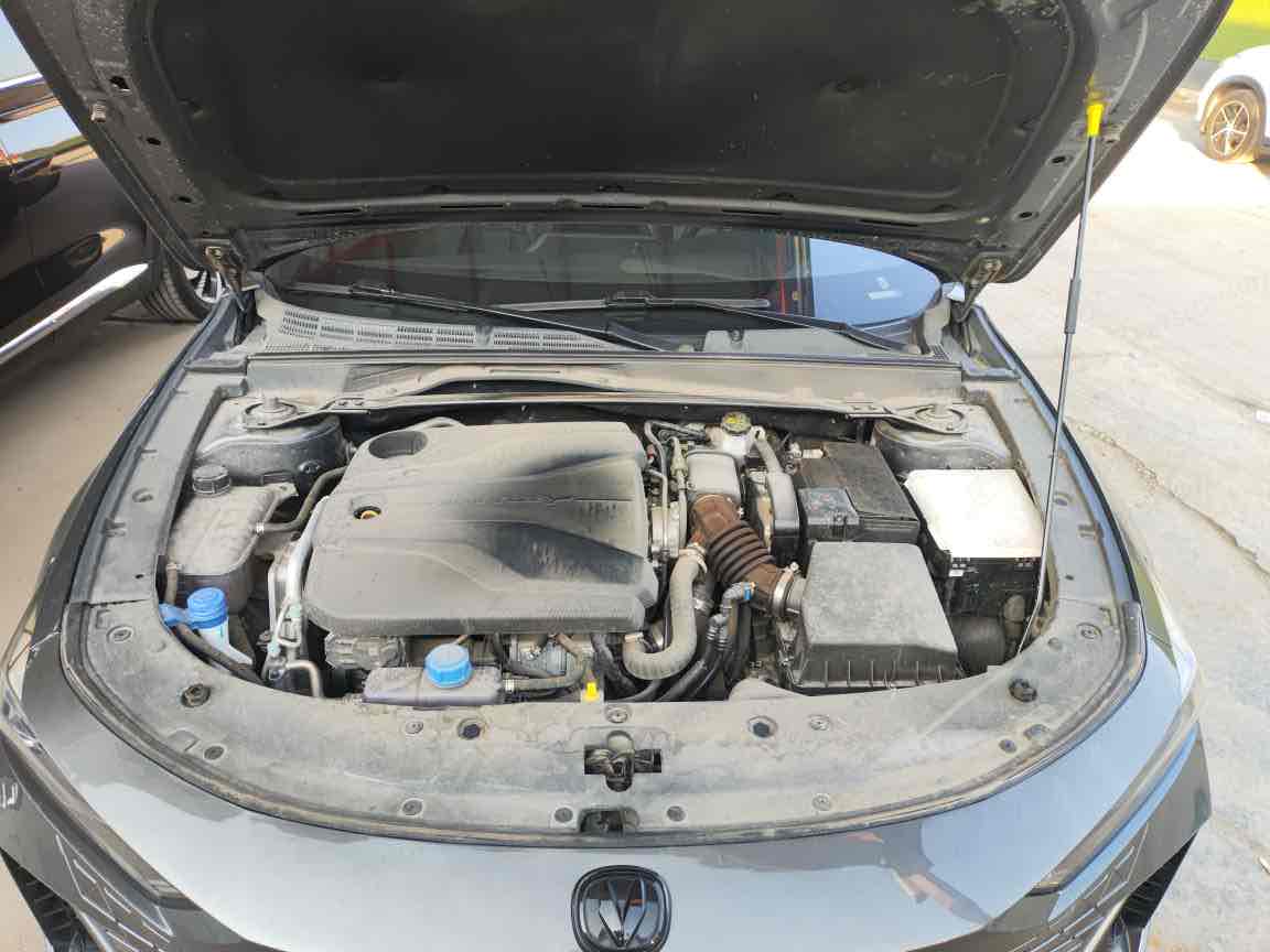 Changan UNI-V 2023 #8 Changan UNI-V 2023 car image #8
