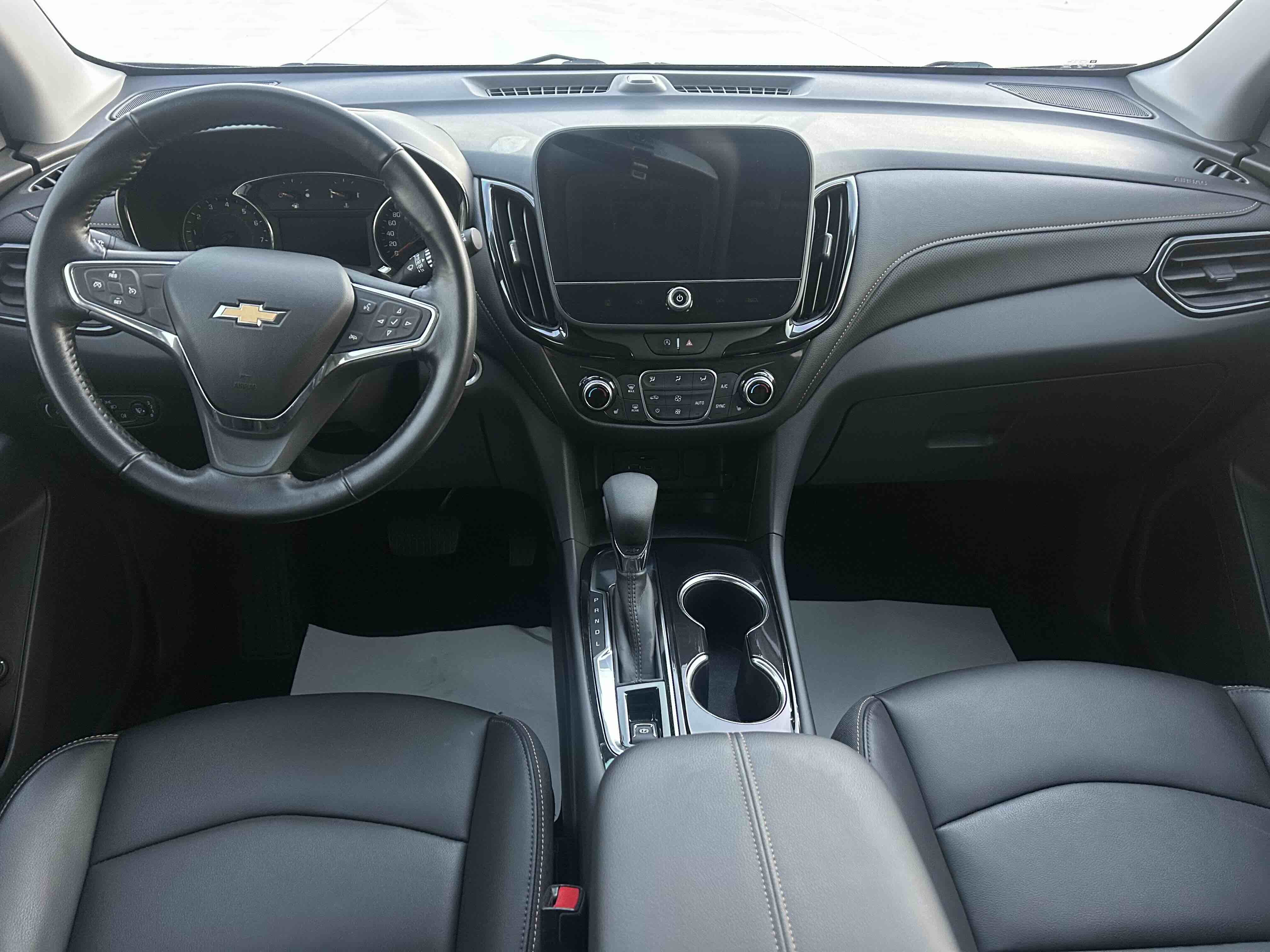 Chevrolet Equinox 2023 #8 Chevrolet Equinox 2023 car image #8