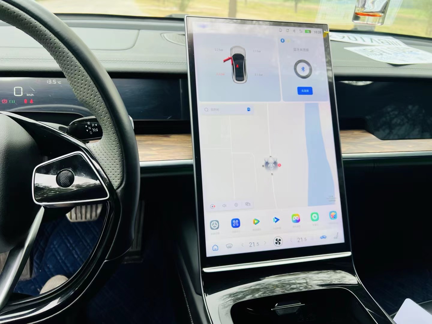 哪吒汽车 哪吒S 2023 汽车图片 #8