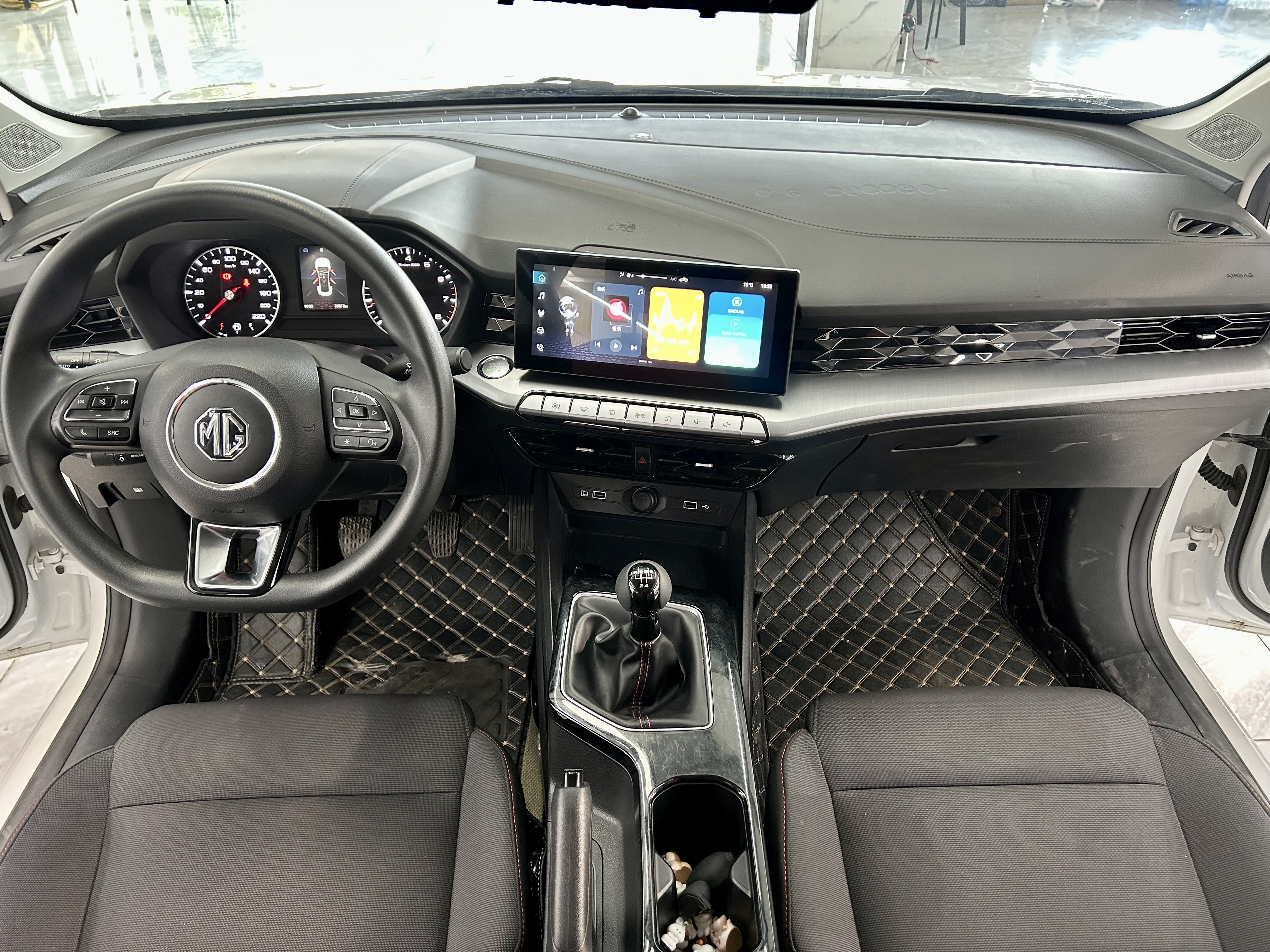 MG 5 2023 #8 MG 5 2023 car image #8