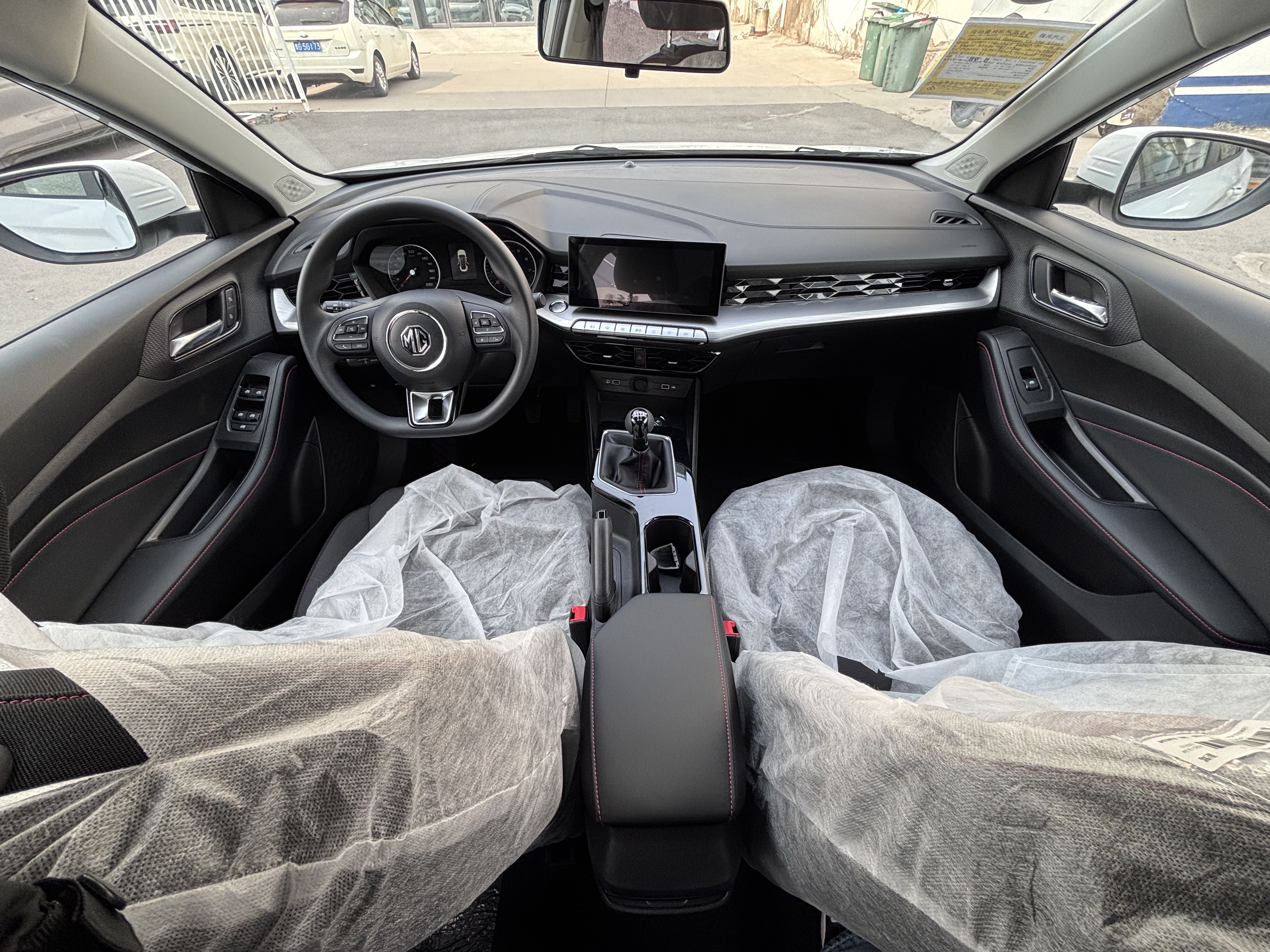 MG 5 2026 car image #8
