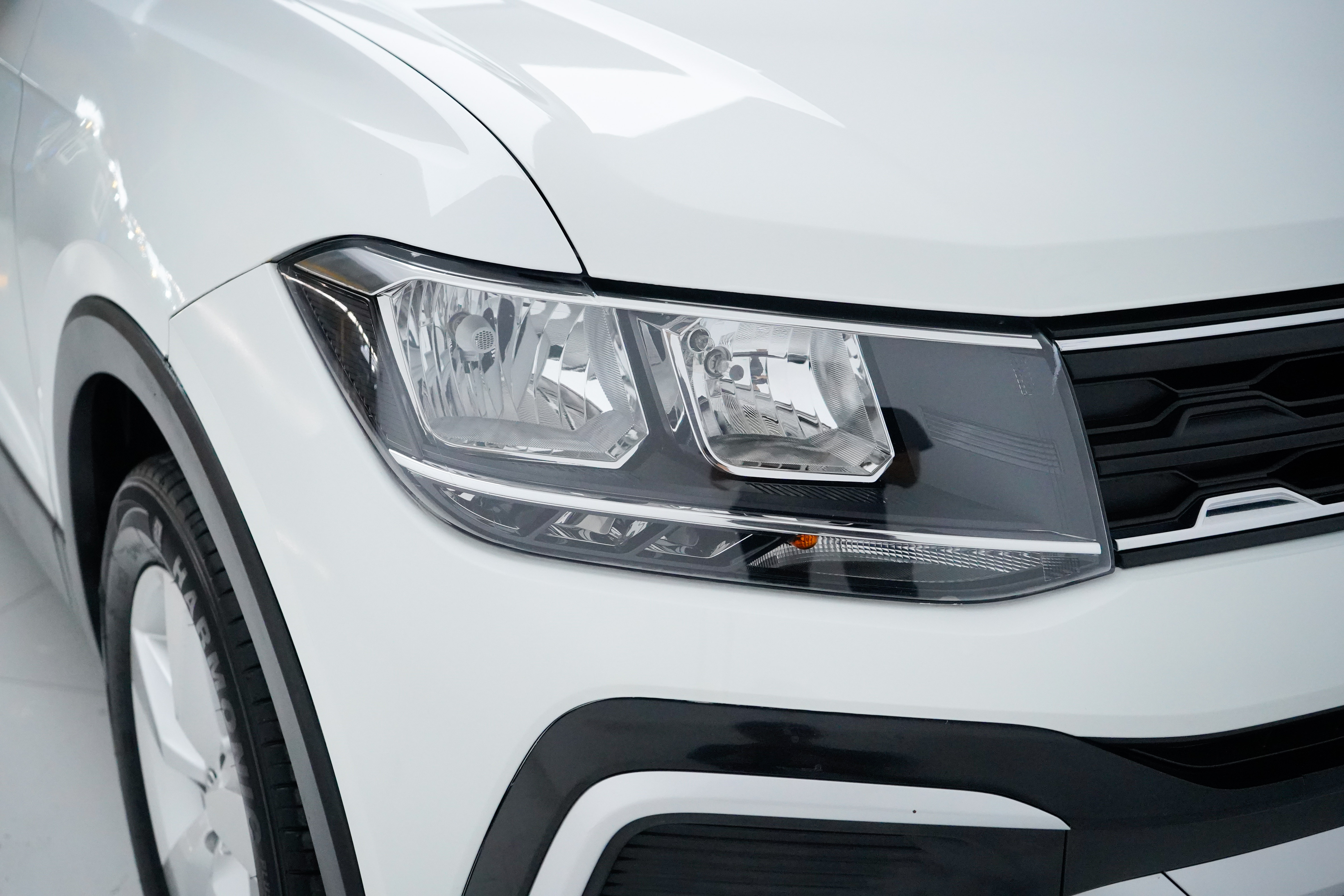Volkswagen T-Cross 2023 car image #8