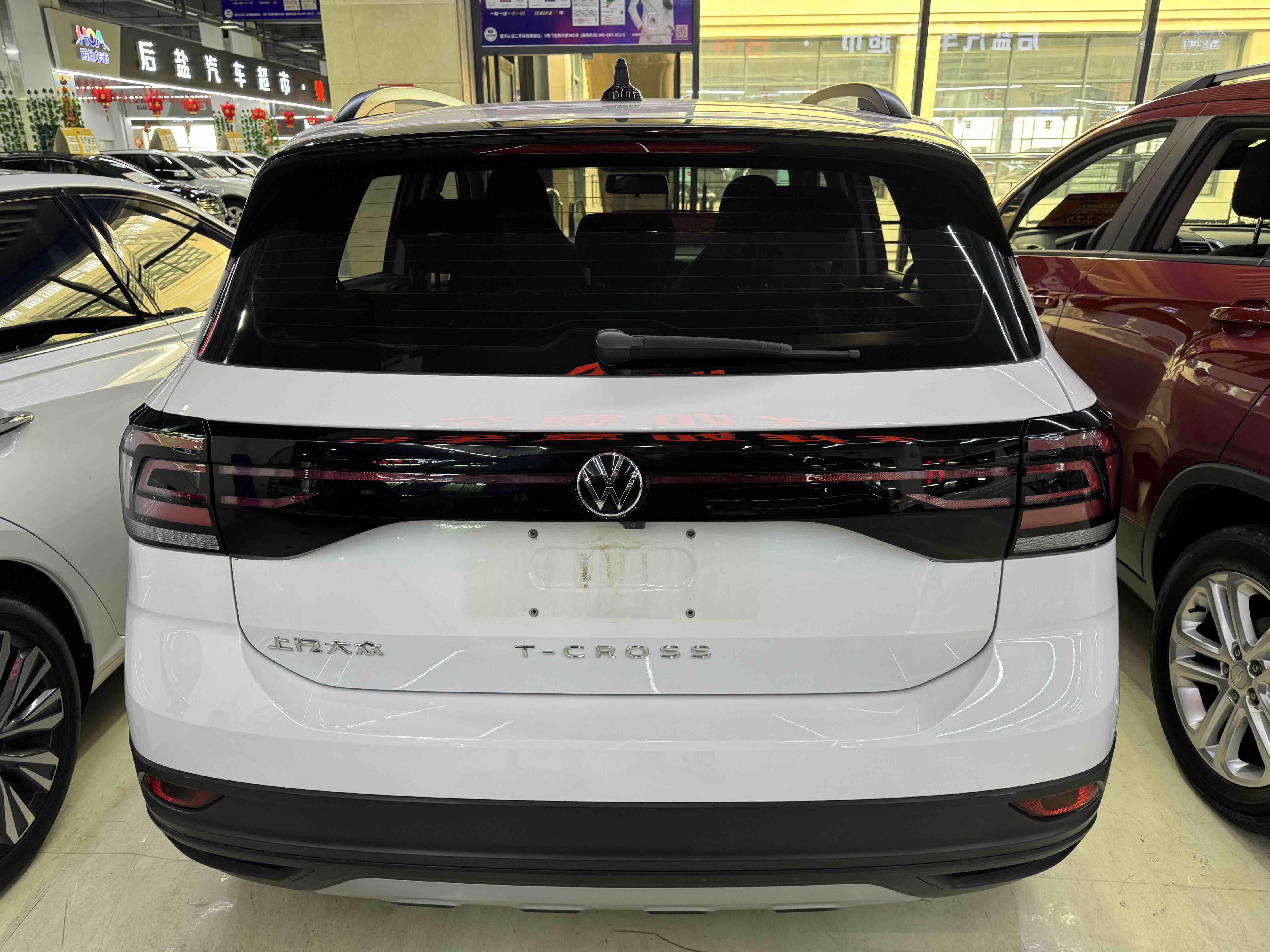 Volkswagen T-Cross 2023 car image #8