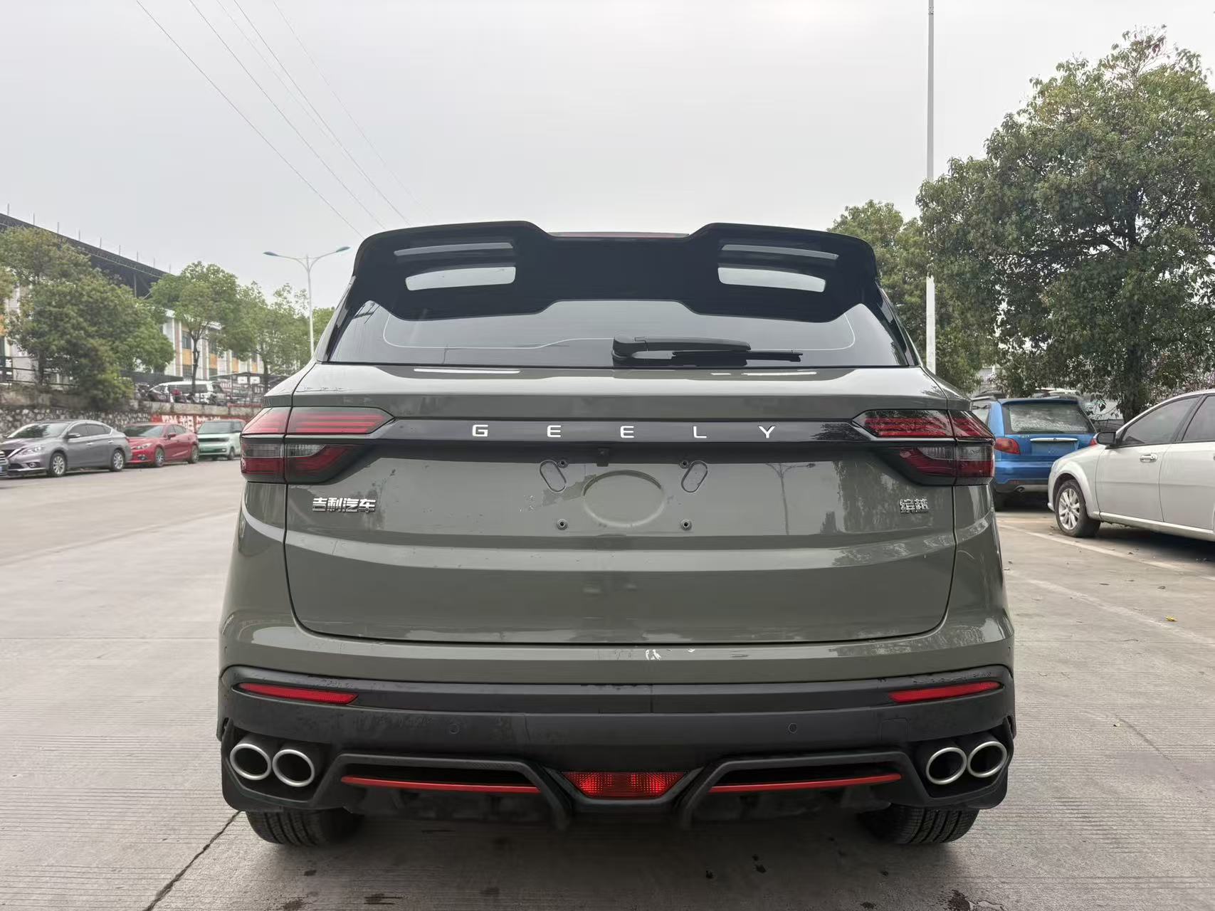 GEELY Coolray 2023 immagine di auto #8