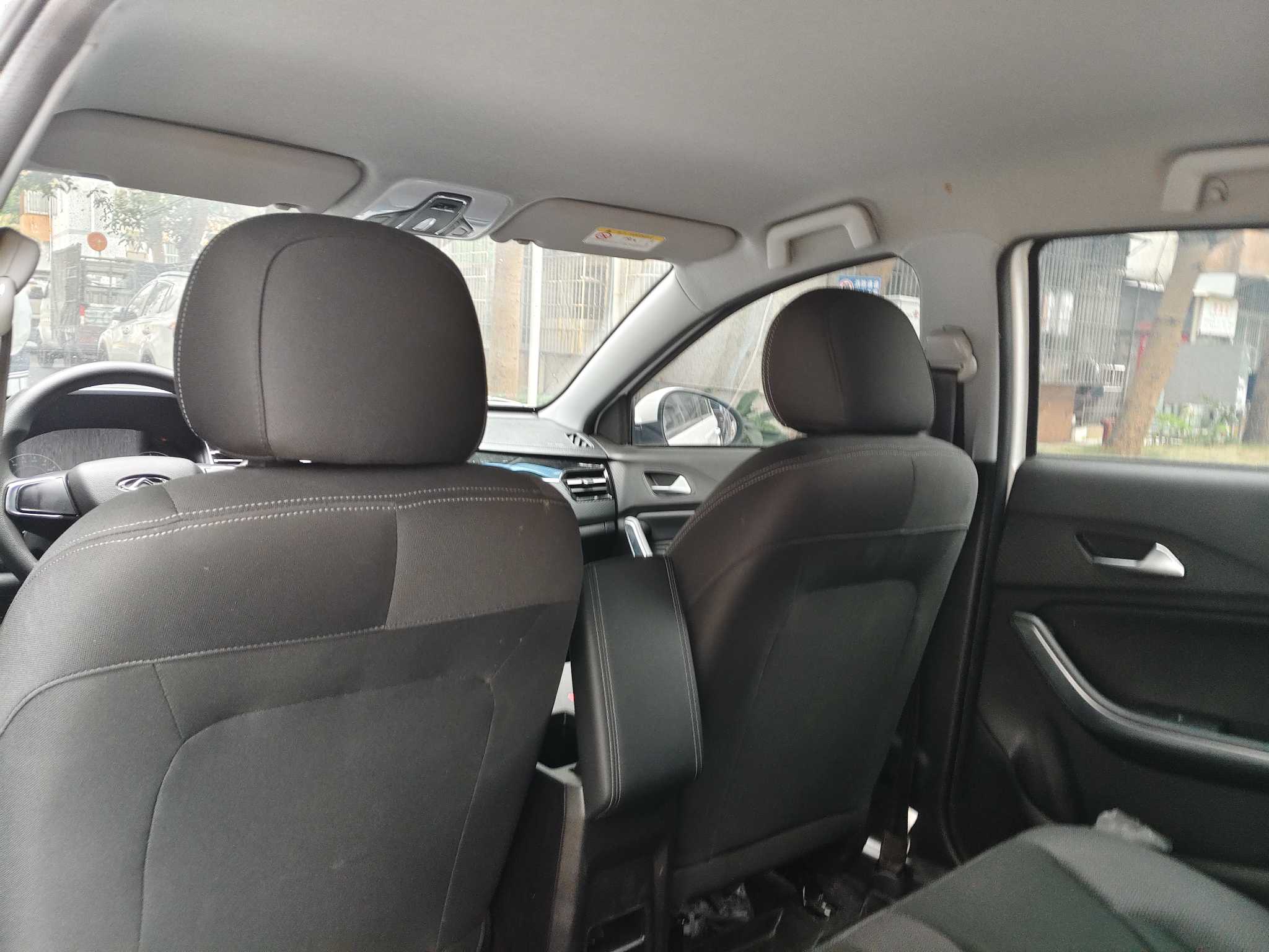 Chery Tiggo 3x 2024 car image #8