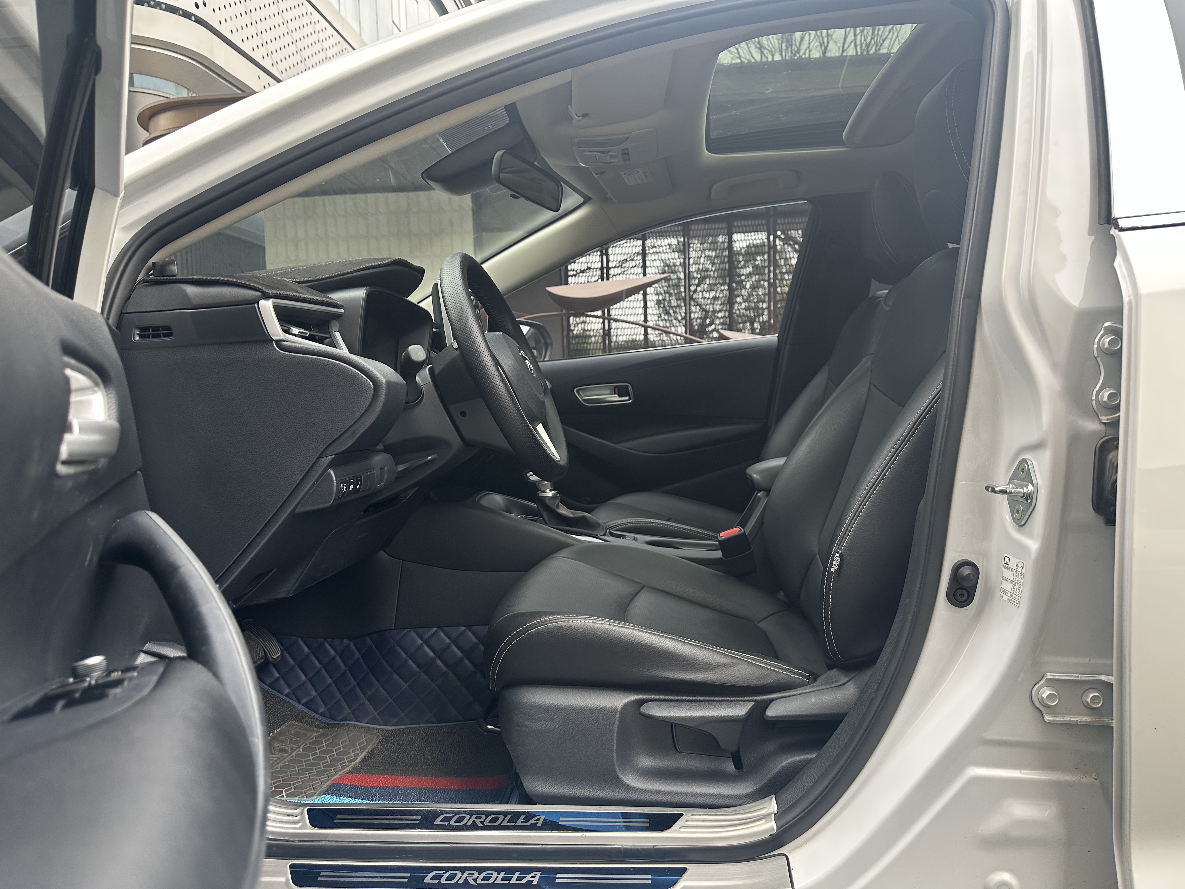 Toyota Corolla 2023 car image #8