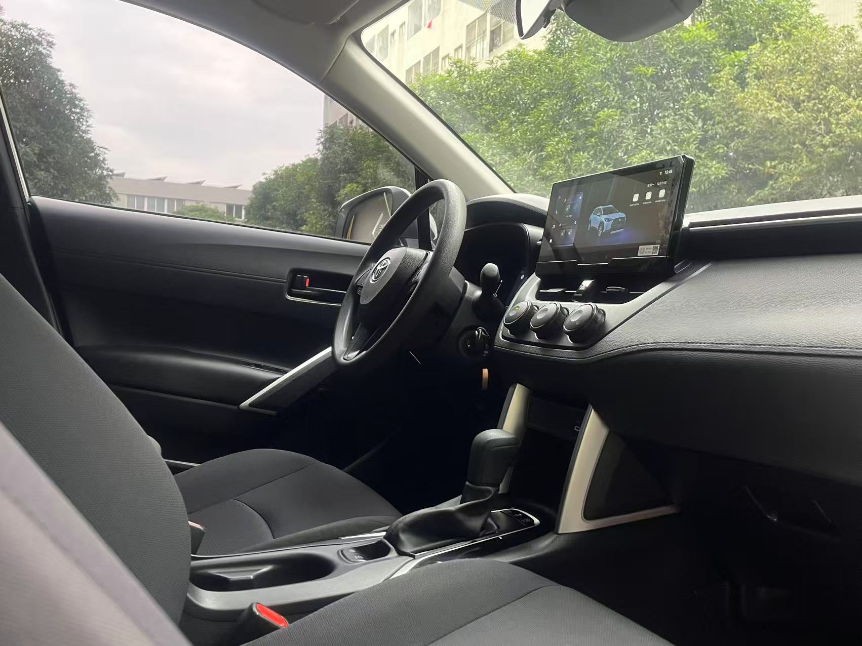 Toyota Corolla Cross 2023 car image #8